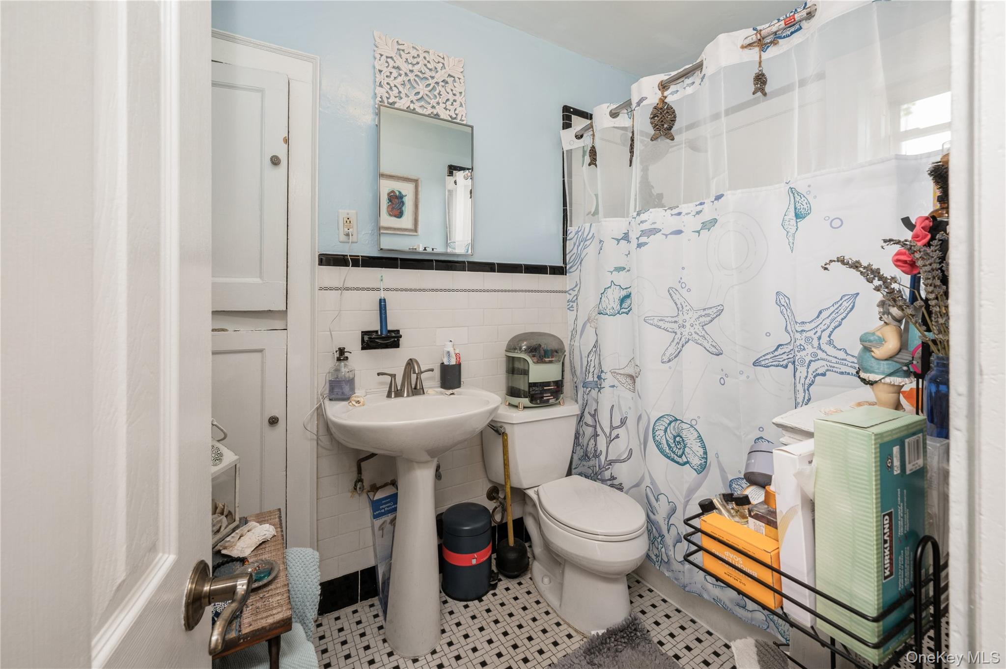 93 Edgewood Avenue, Yonkers, NY 10704