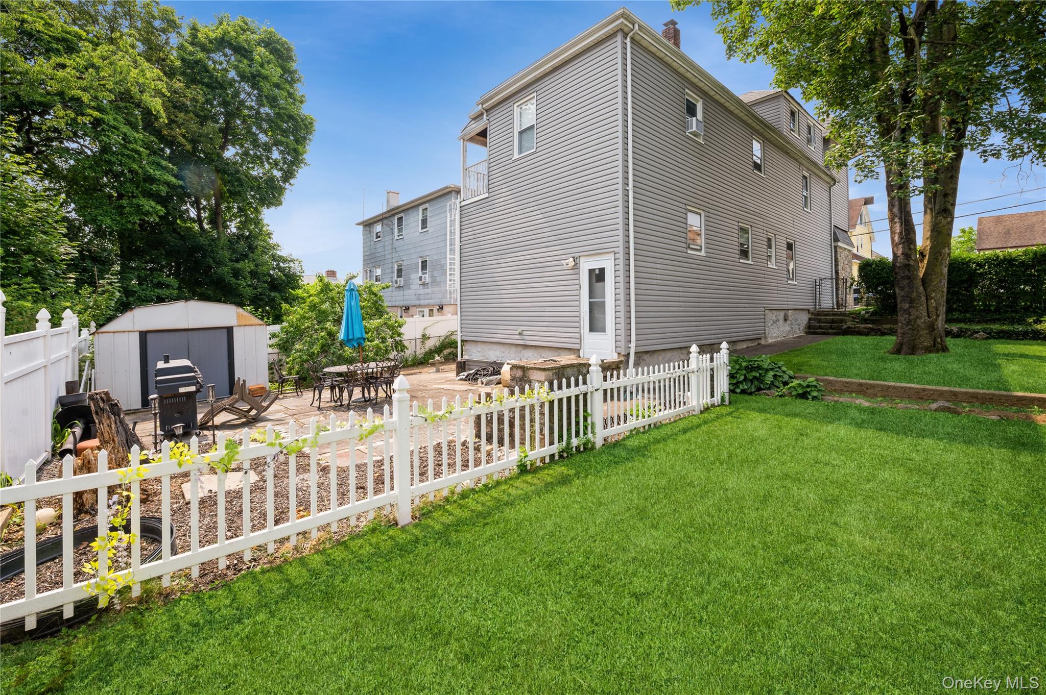 93 Edgewood Avenue, Yonkers, NY 10704