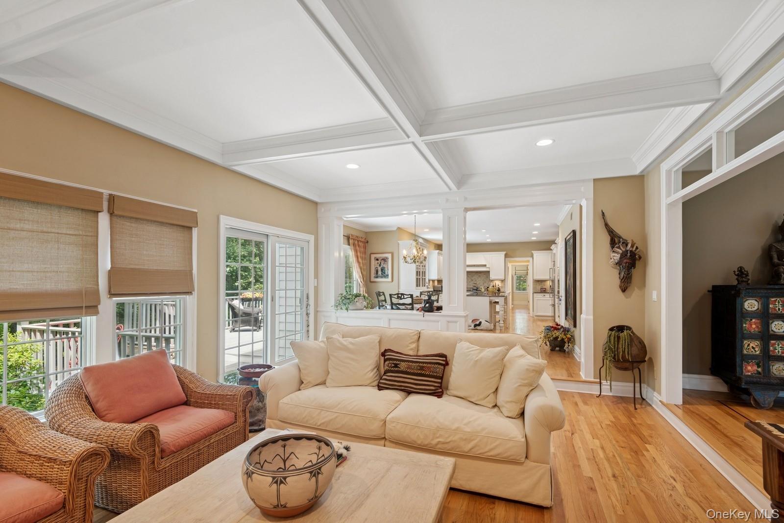 7 Highwood Road, Setauket, NY 11733