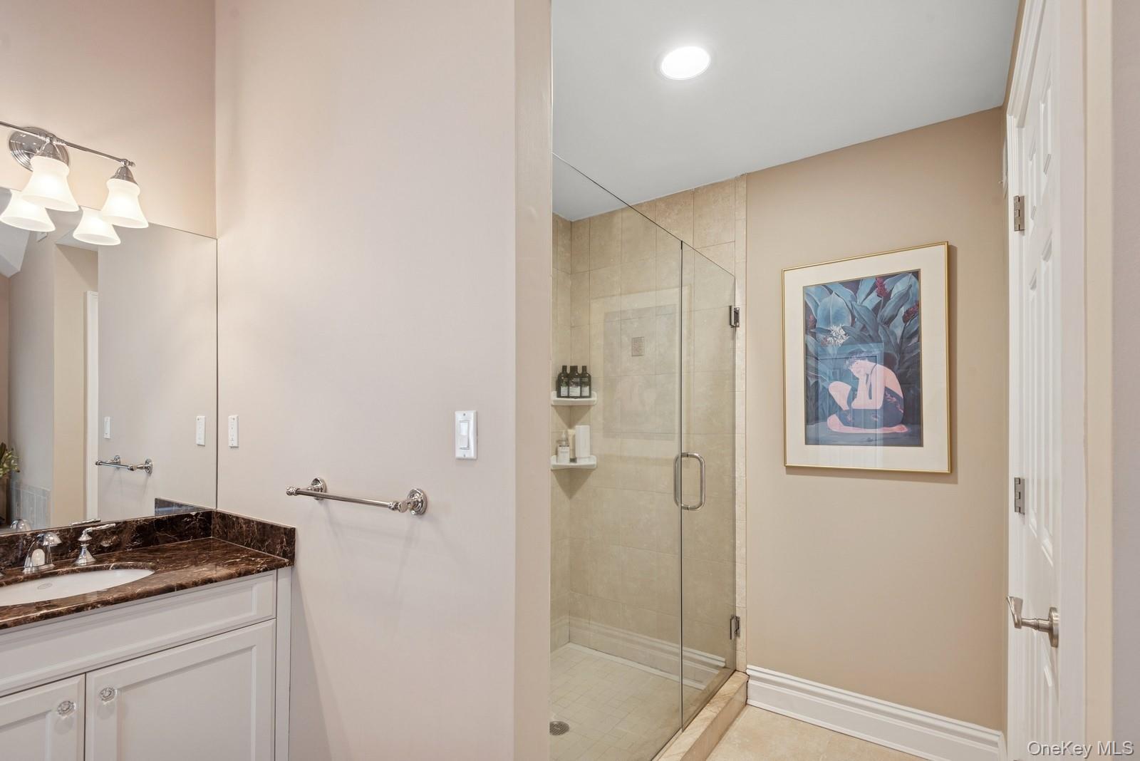 7 Highwood Road, Setauket, NY 11733