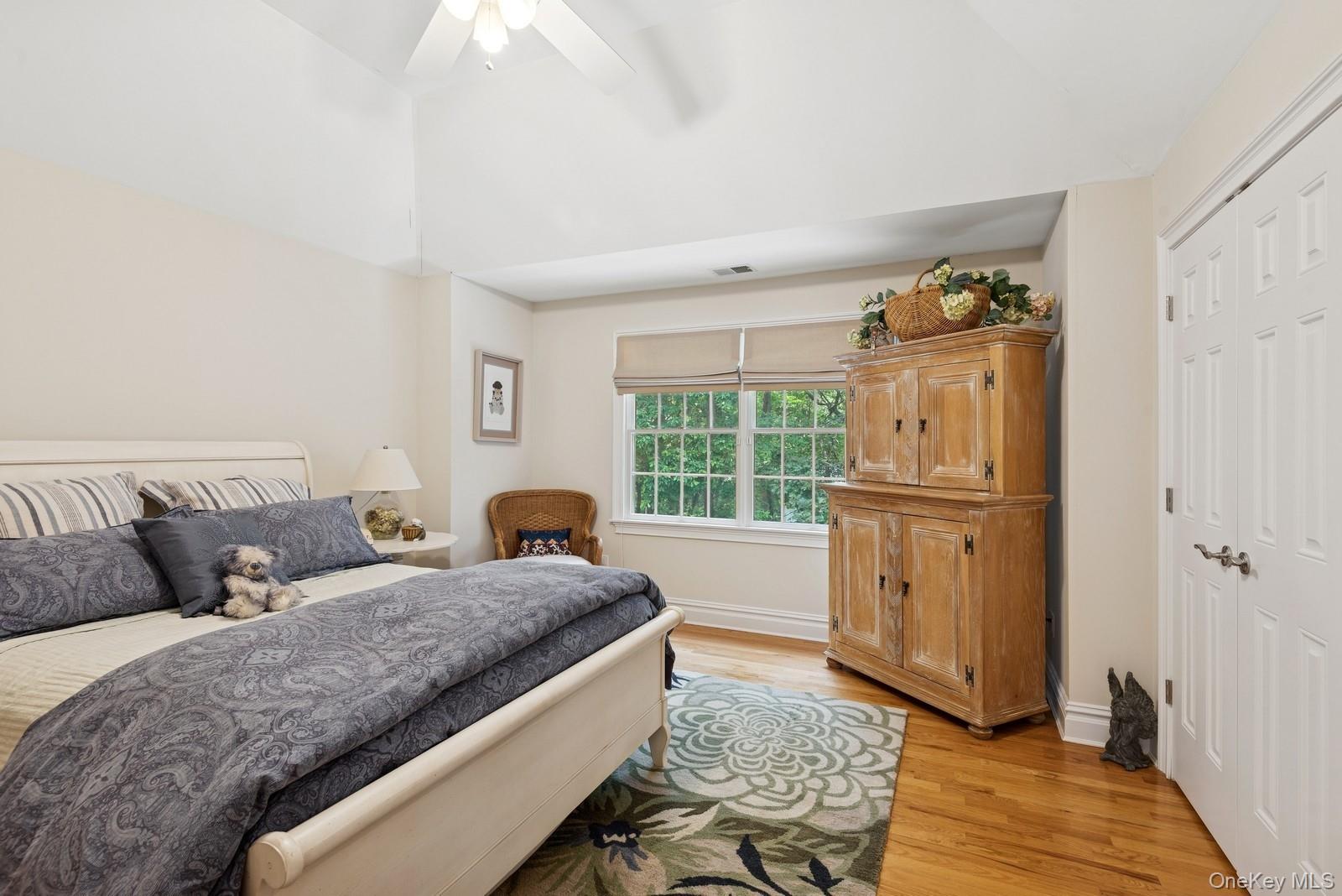 7 Highwood Road, Setauket, NY 11733