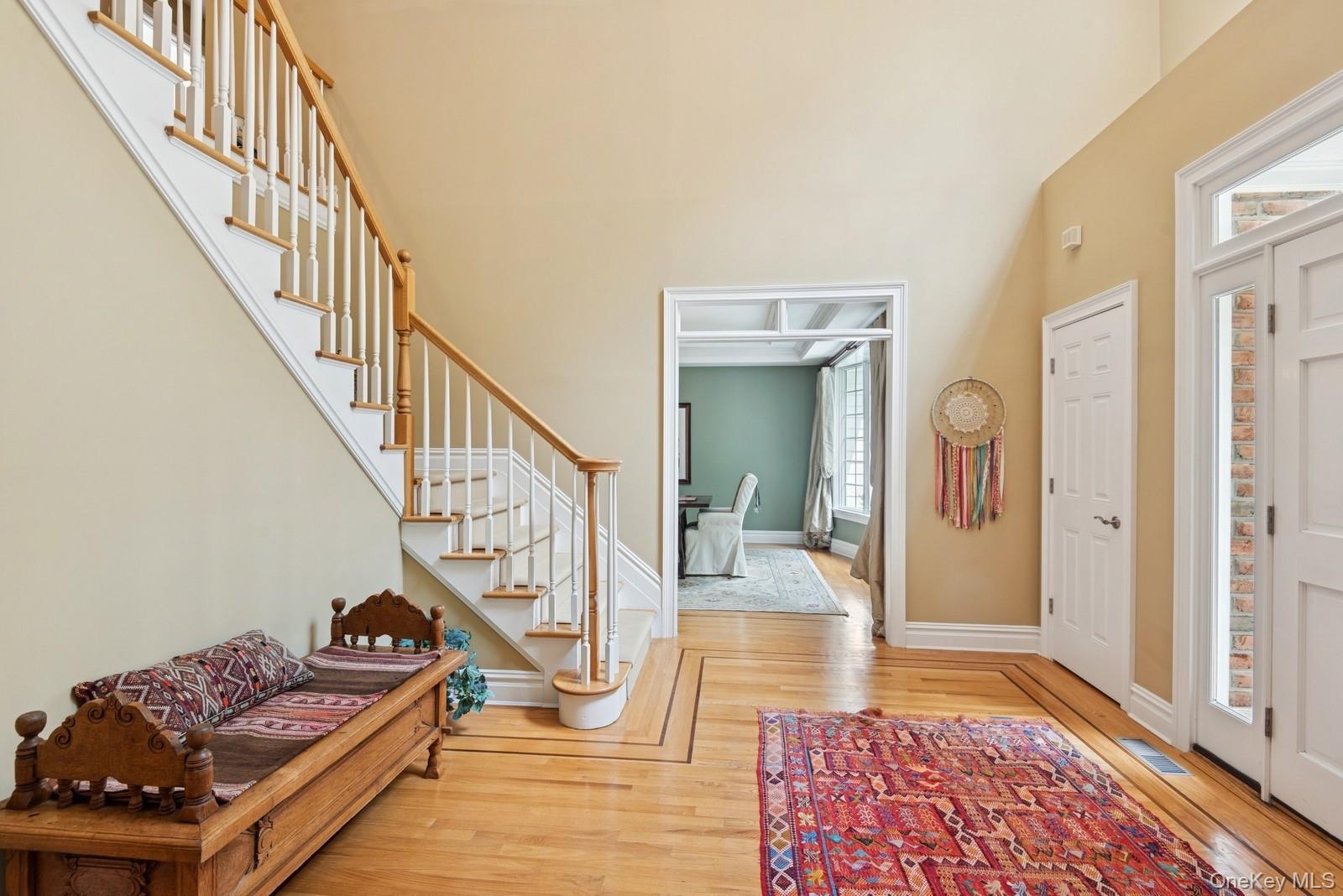 7 Highwood Road, Setauket, NY 11733