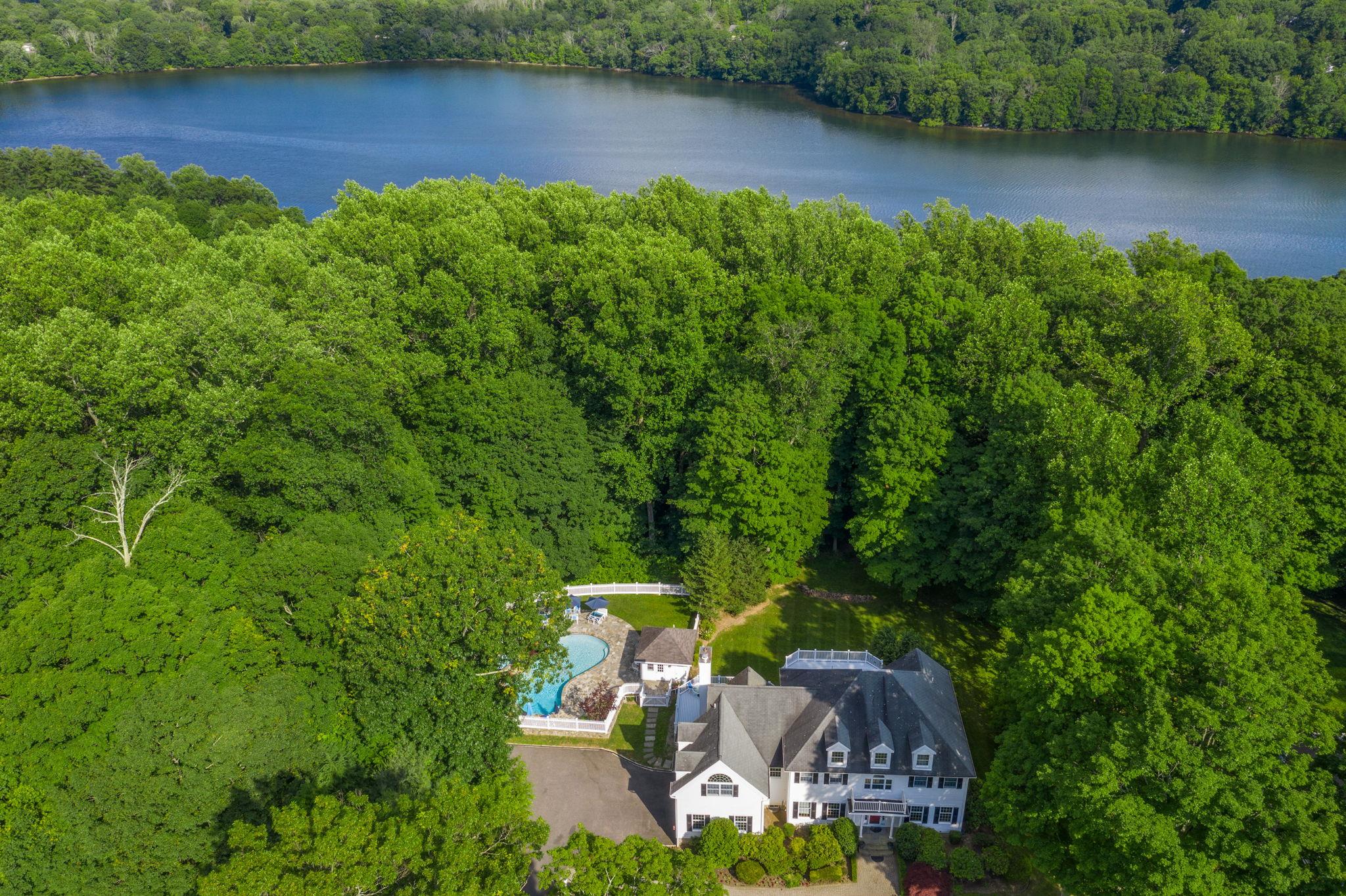 44 Watergate Drive, Amawalk, NY 10501