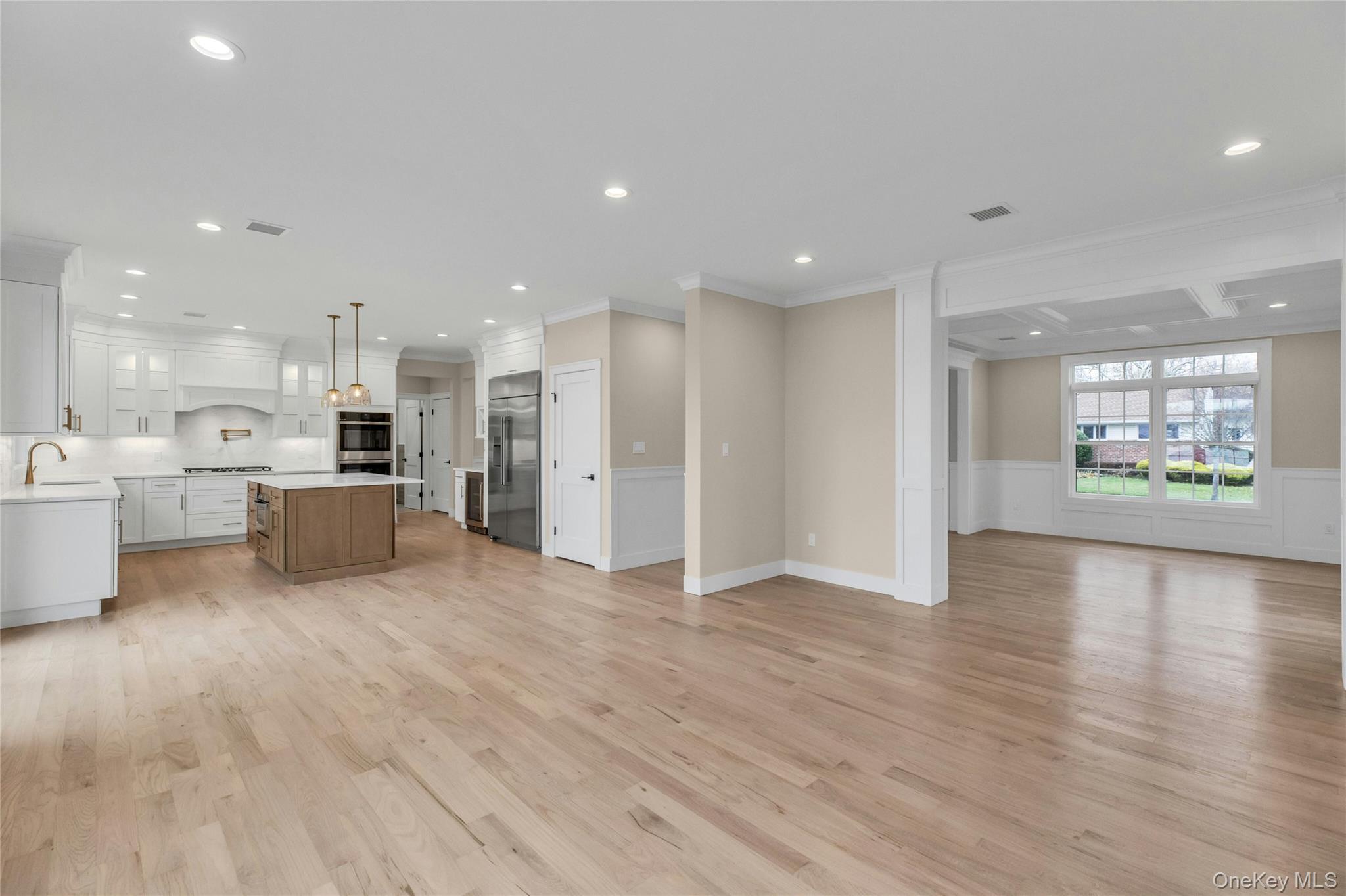 7 Sheridan Street, Old Bethpage, NY 11804