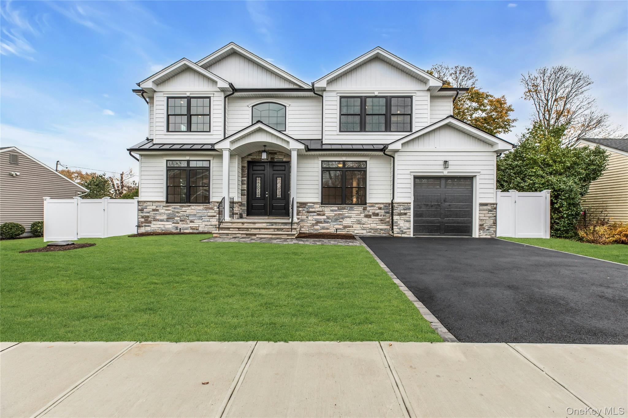 7 Sheridan Street, Old Bethpage, NY 11804