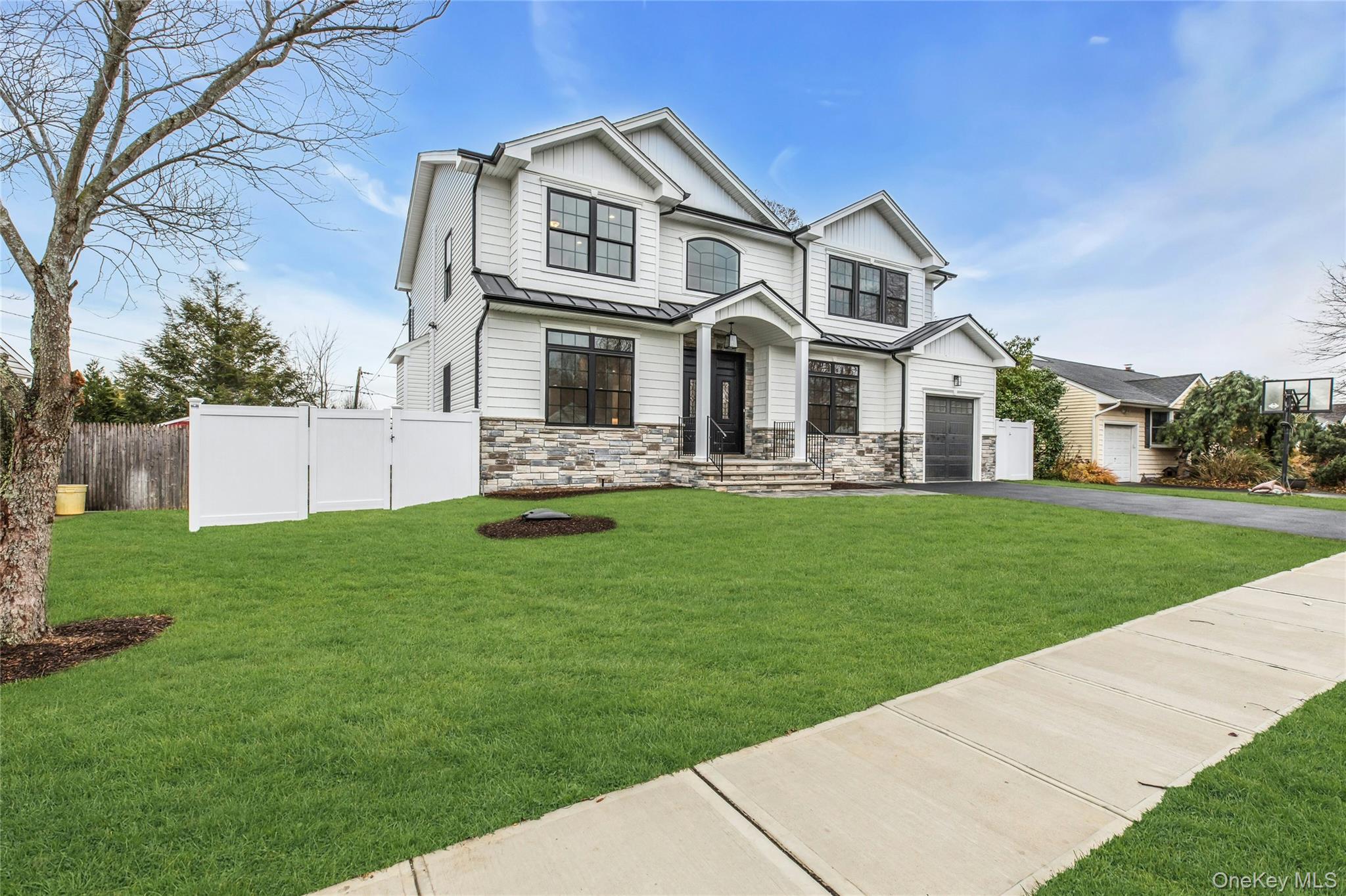 7 Sheridan Street, Old Bethpage, NY 11804