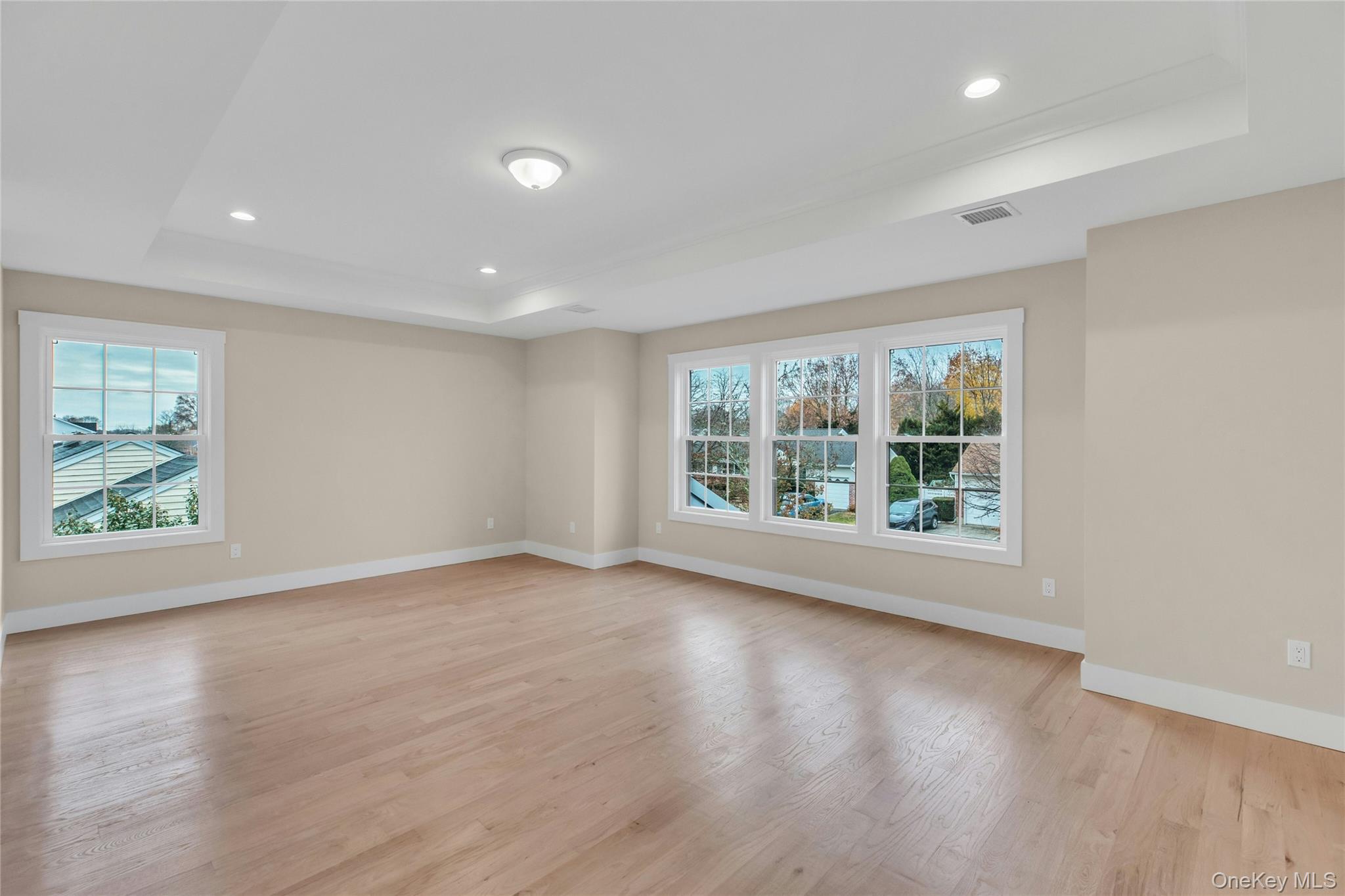 7 Sheridan Street, Old Bethpage, NY 11804