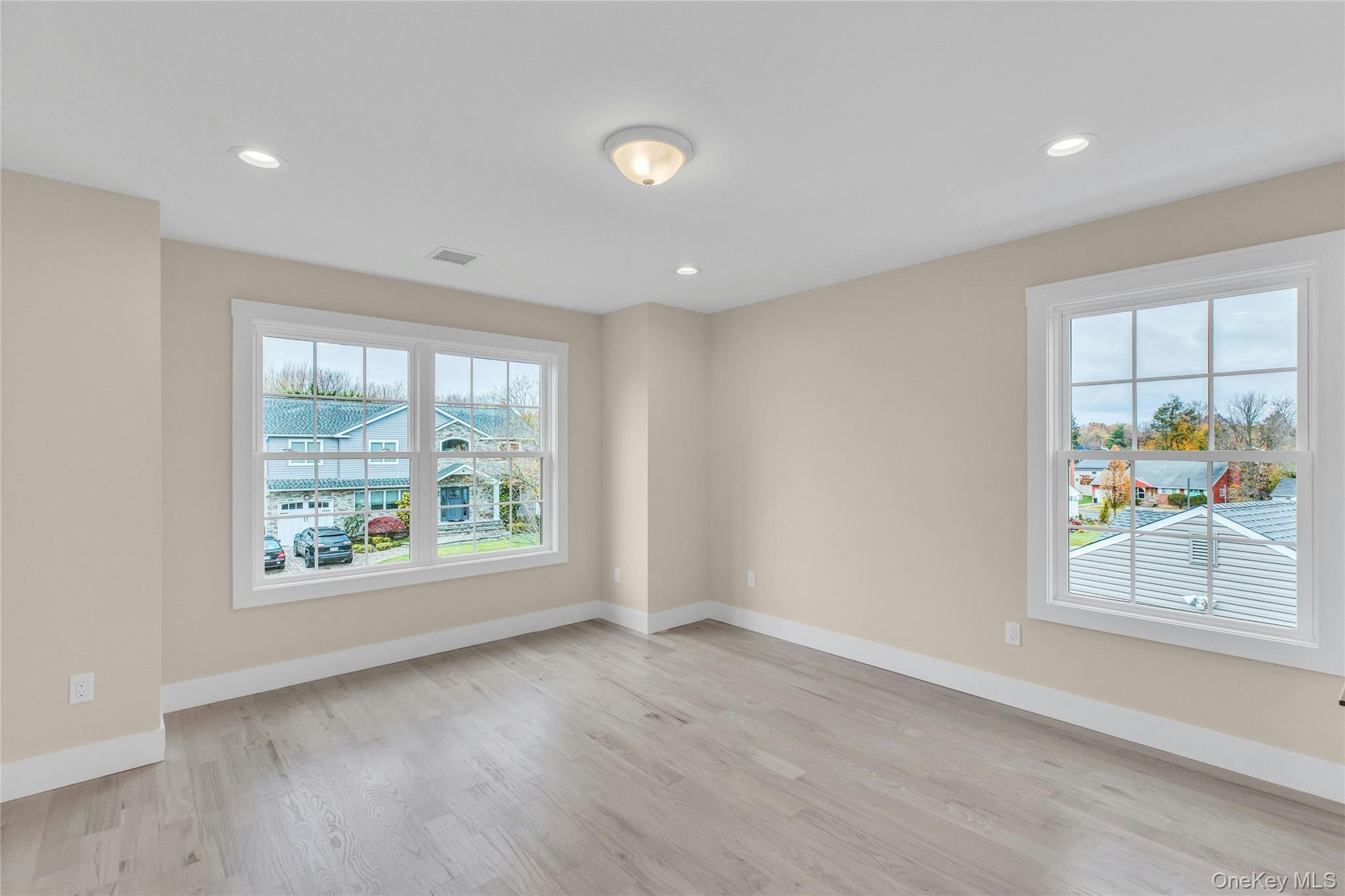 7 Sheridan Street, Old Bethpage, NY 11804