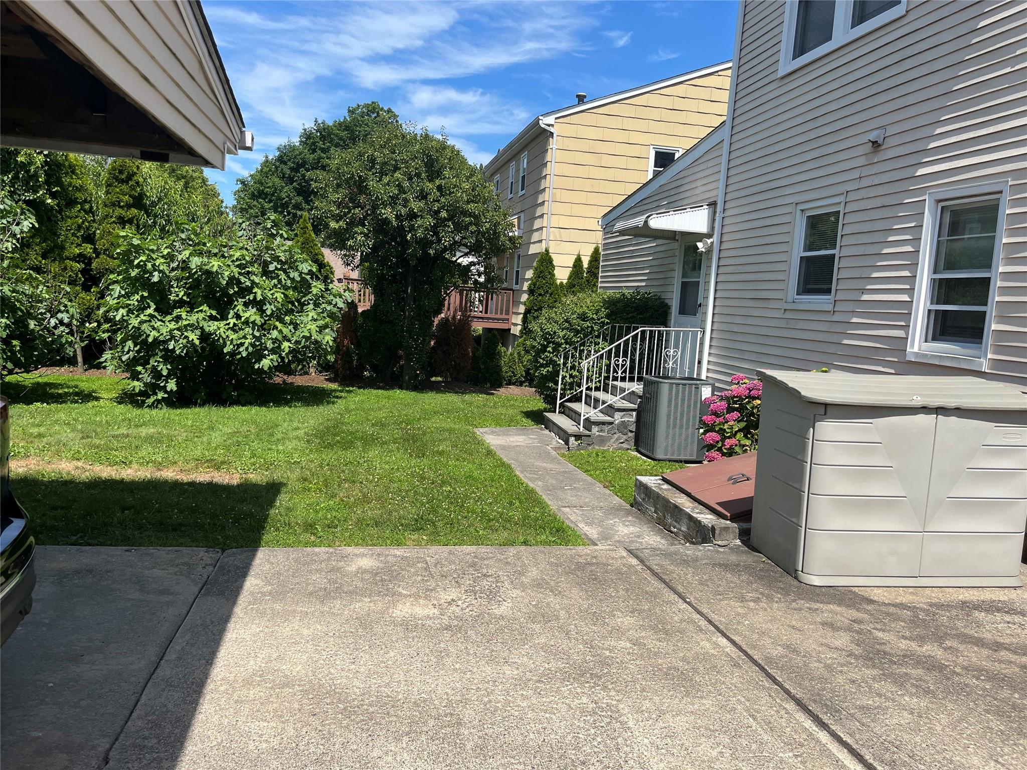 190 Park Avenue # Left Side, Harrison, NY 10528