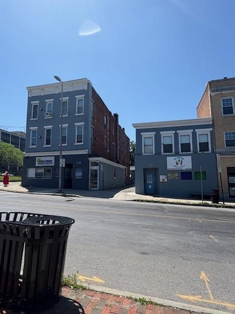 220 Main Street, Poughkeepsie, NY 12601