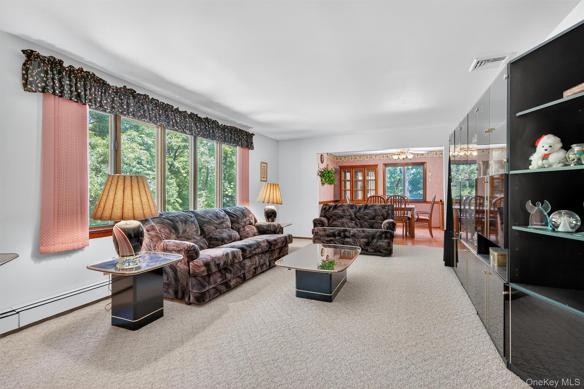 351 Ski Run Road, Bloomingburg, NY 12721