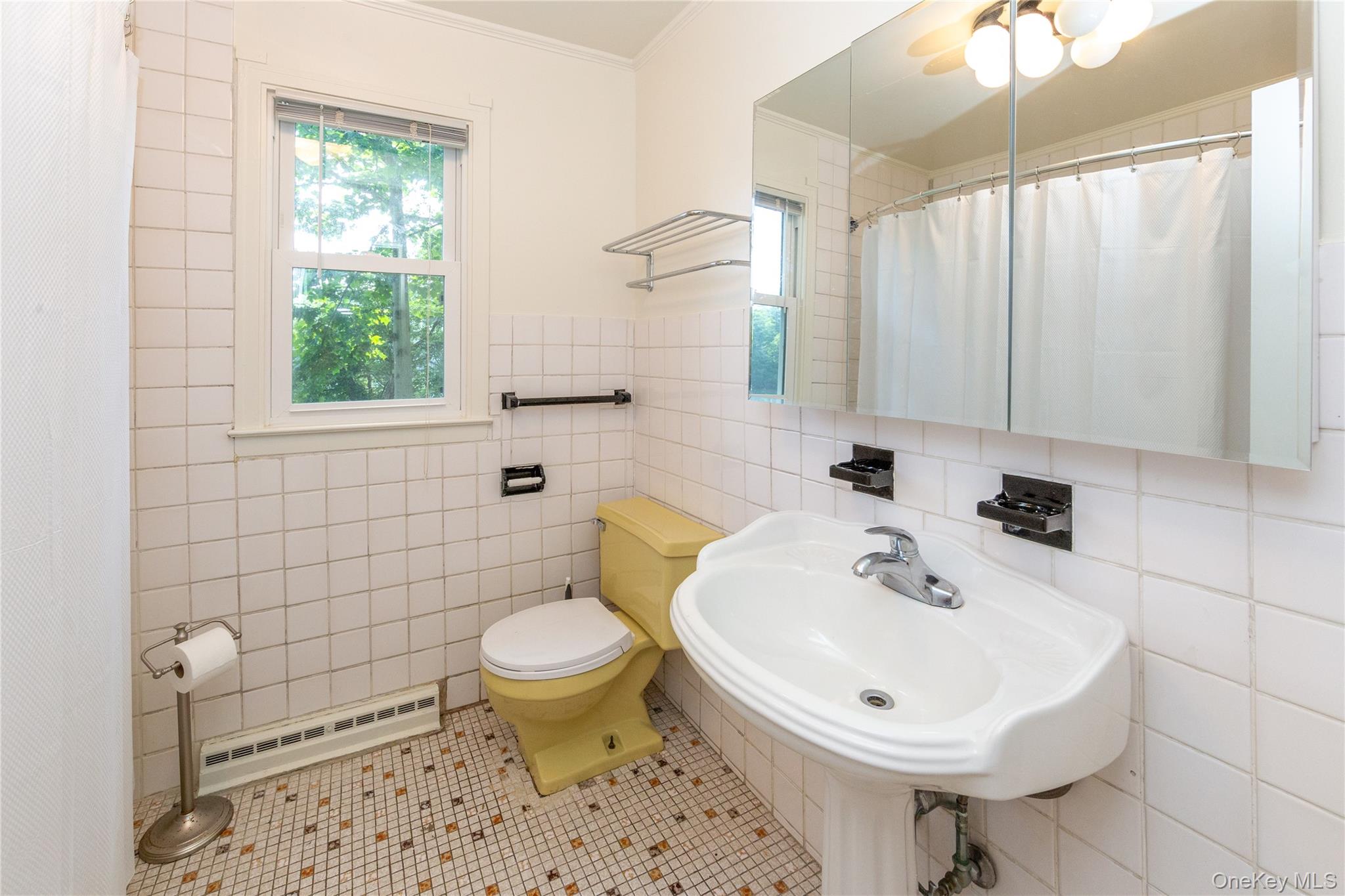 24 Crescent Drive, Holmes, NY 12531