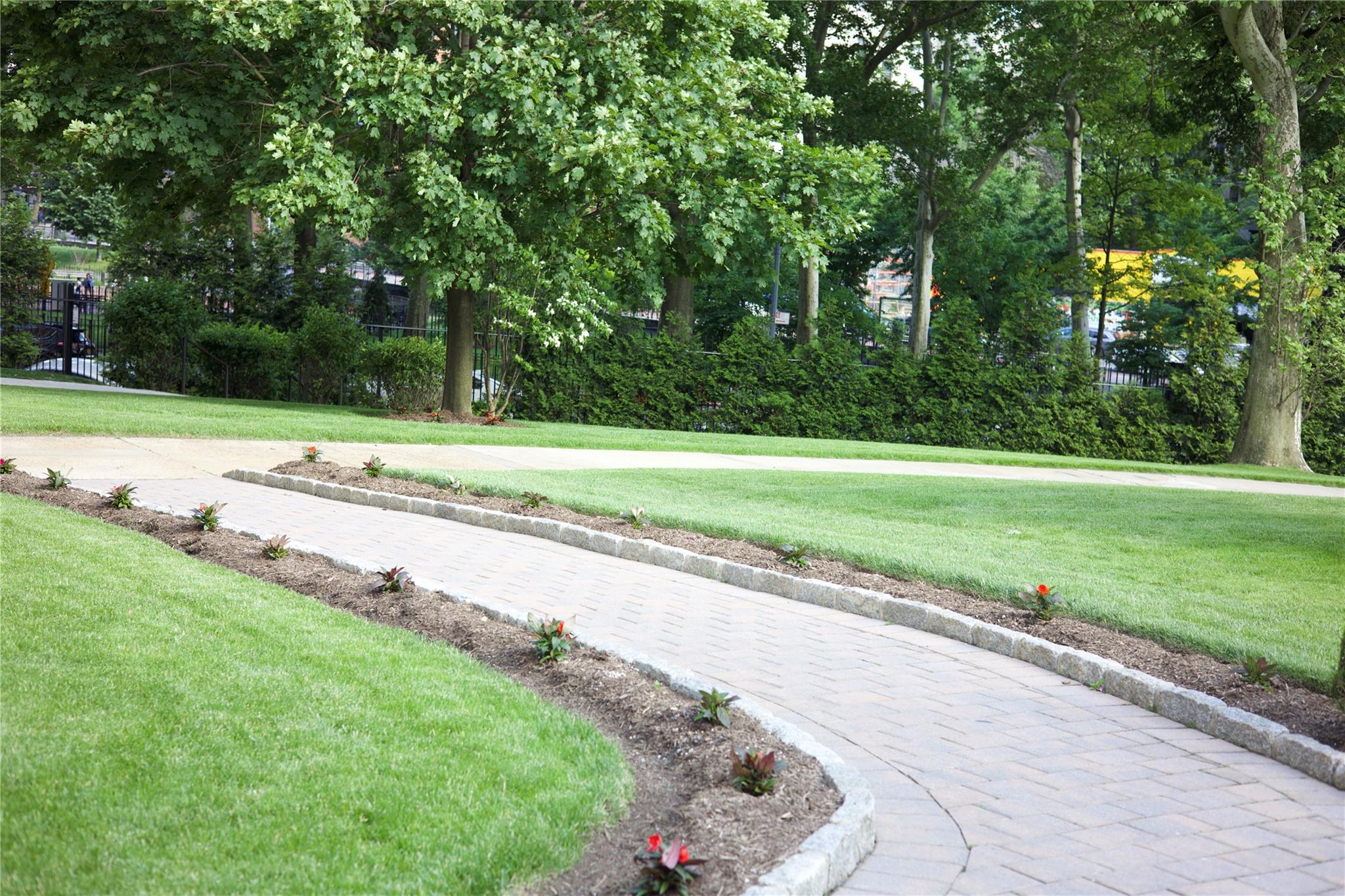 4 Fordham Hill Oval # 12B, Bronx, NY 10468