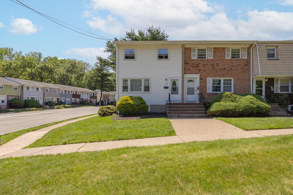 2 Alan Road, Spring Valley, NY 10977