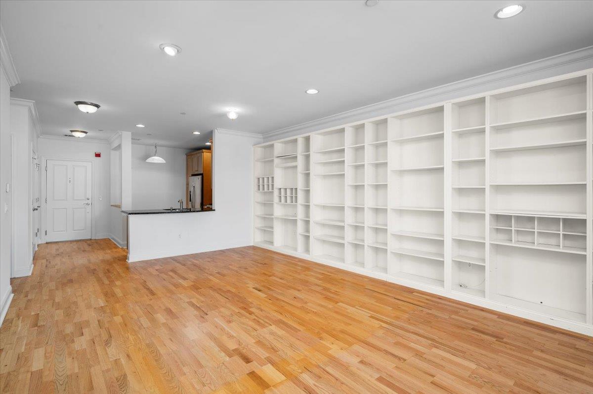 55 1st Street # 207, Pelham, NY 10803