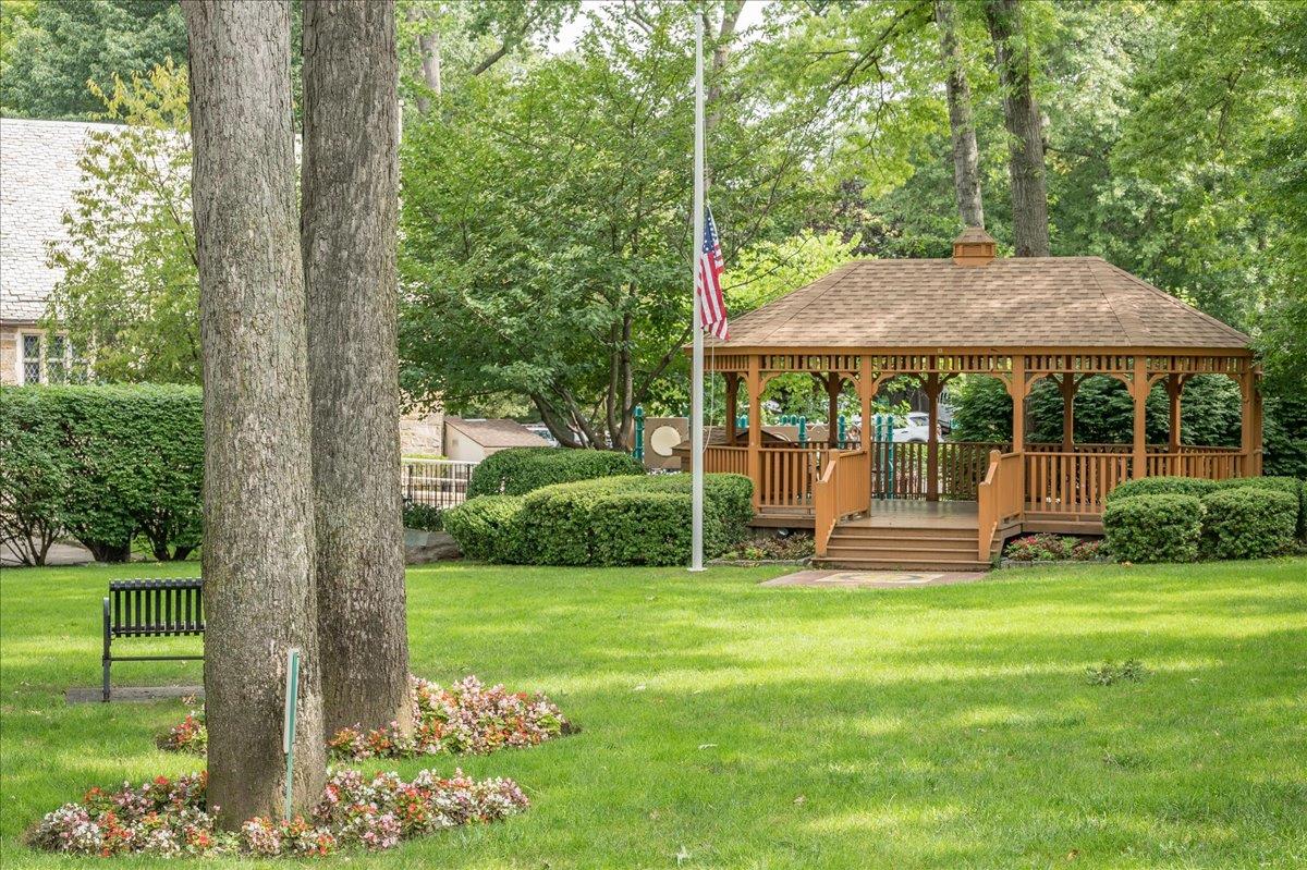 55 1st Street # 207, Pelham, NY 10803