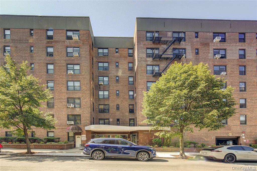63-84 Saunders Street # 2G, Rego Park, NY 11374