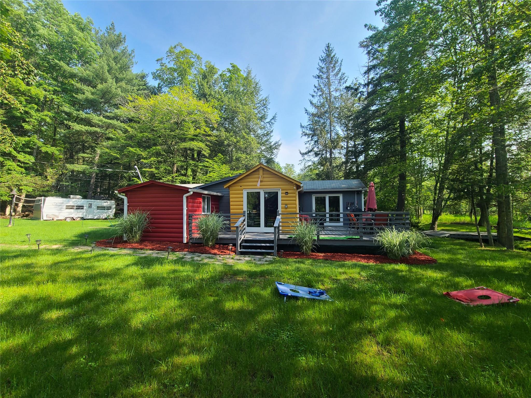 39 E James Avenue, Smallwood, NY 12778