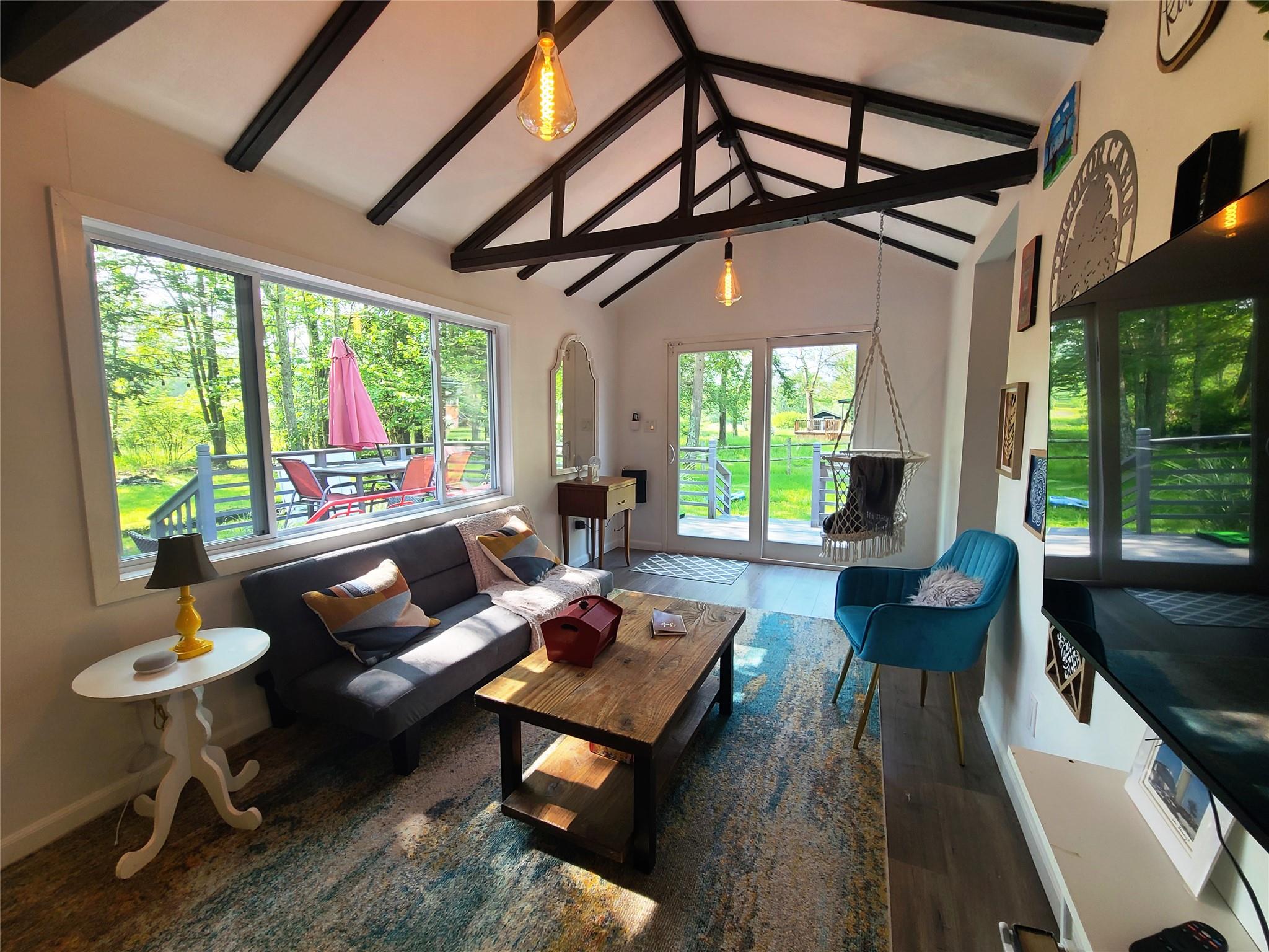 39 E James Avenue, Smallwood, NY 12778