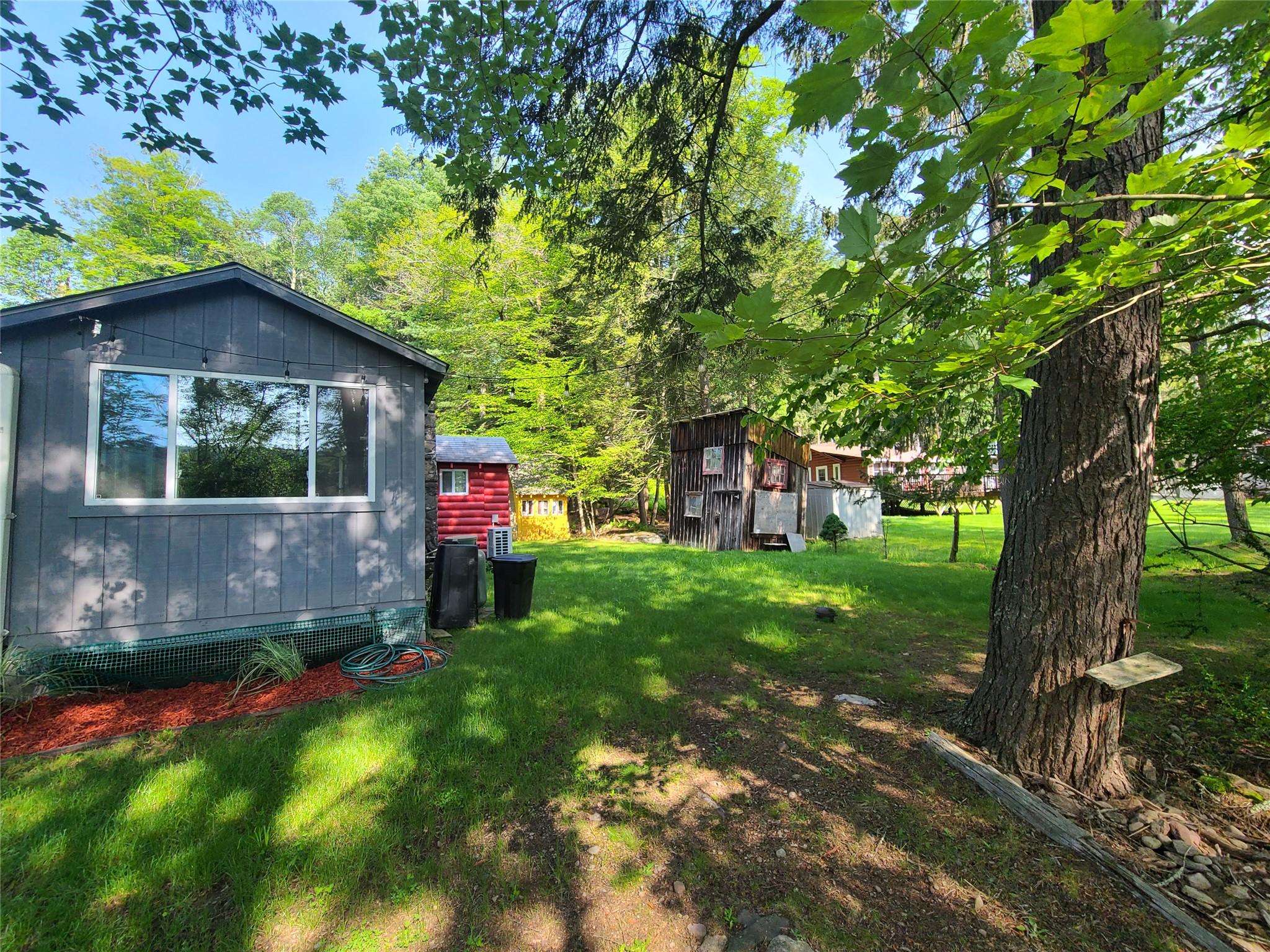 39 E James Avenue, Smallwood, NY 12778