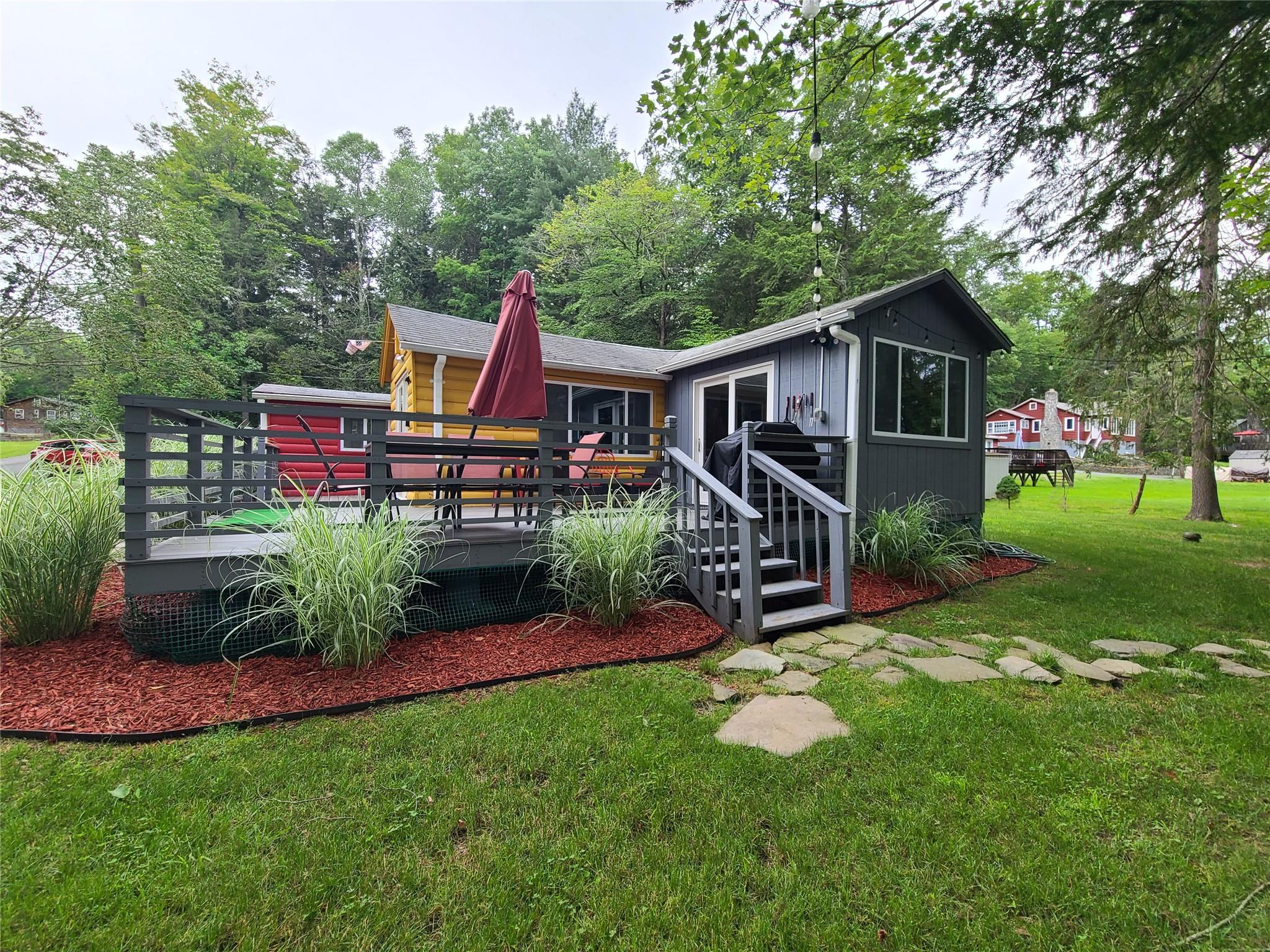 39 E James Avenue, Smallwood, NY 12778