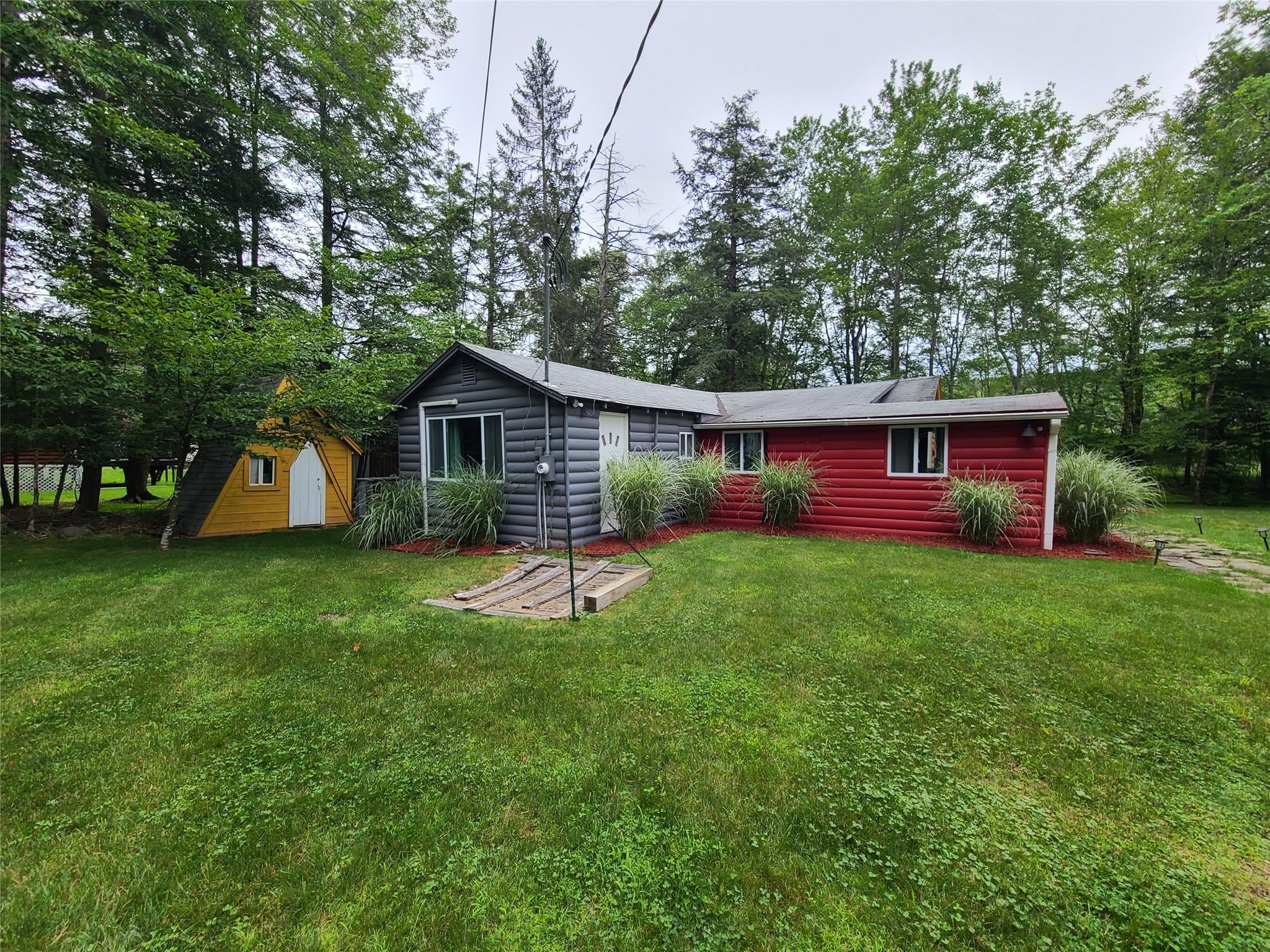 39 E James Avenue, Smallwood, NY 12778