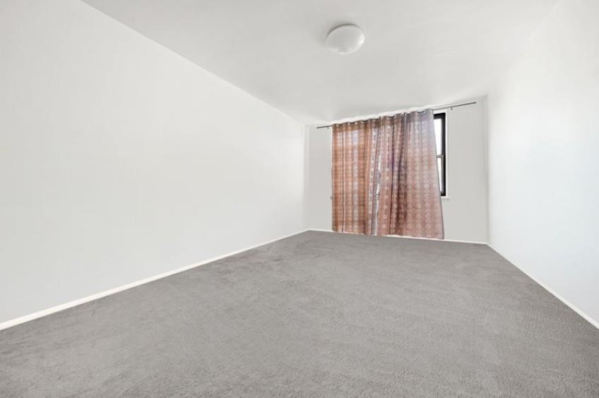 94-11 59th Avenue # E21, Elmhurst, NY 11373