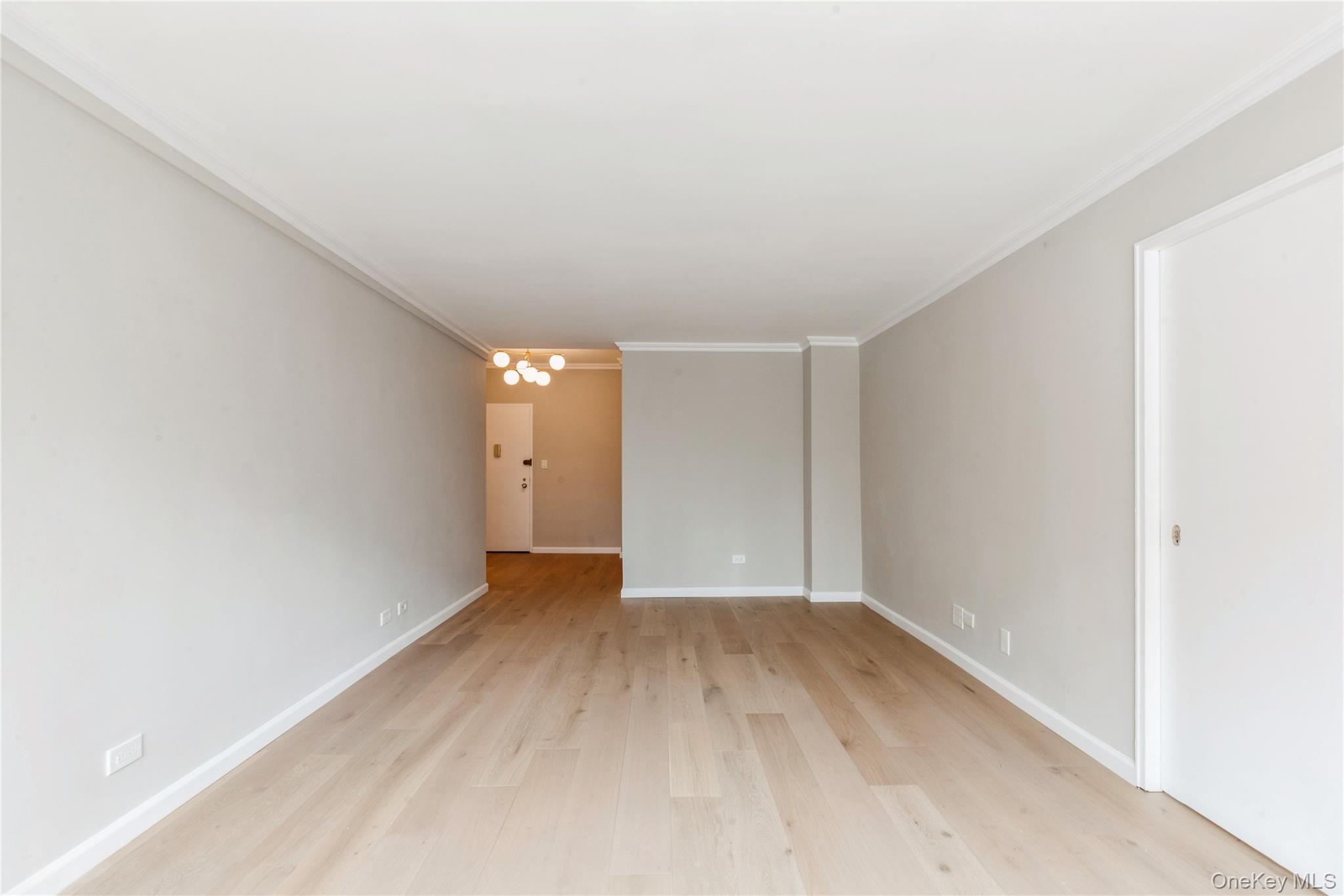 420 E 72nd Street # 16E, New York (Manhattan), NY 10021