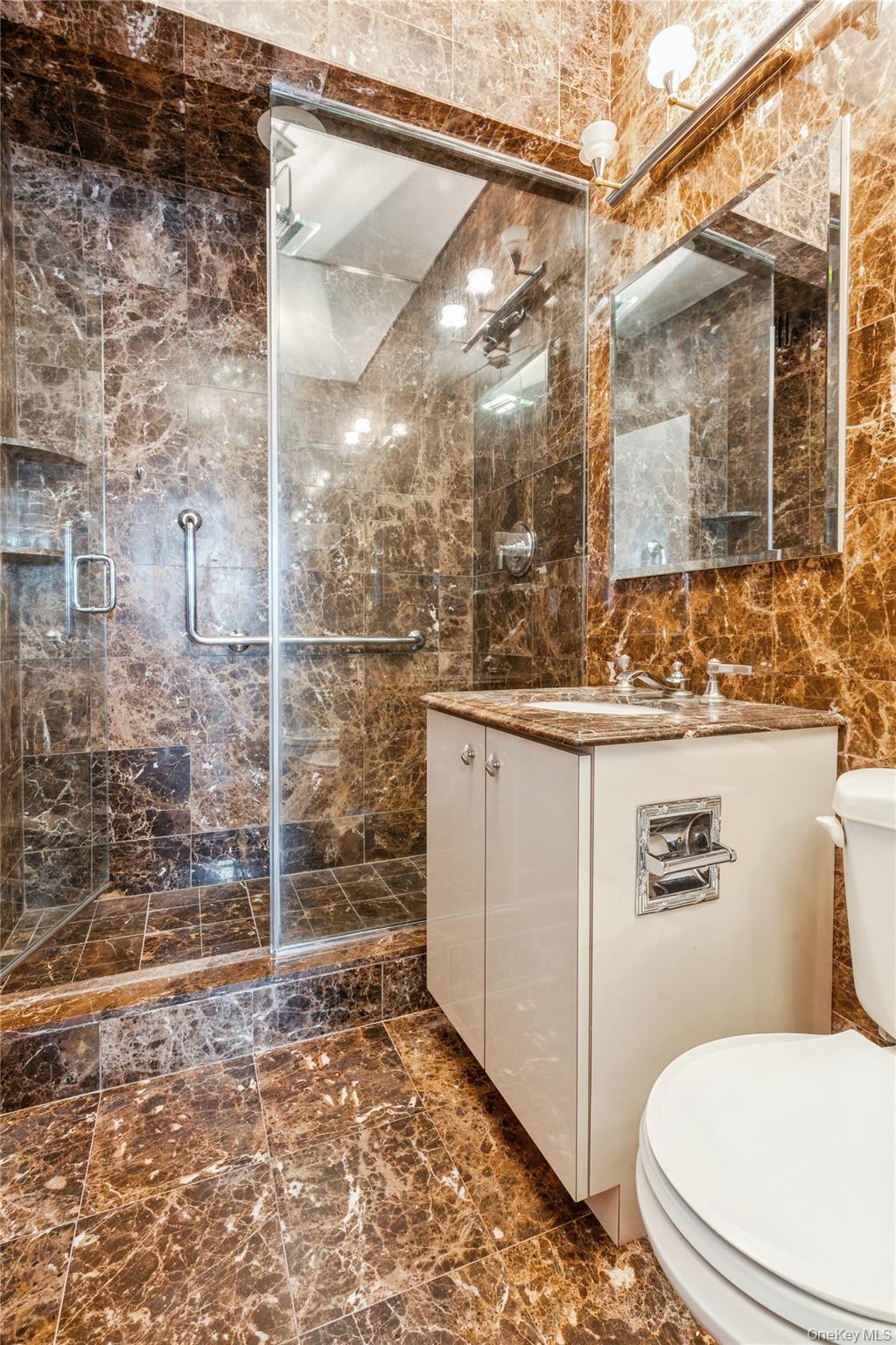 420 E 72nd Street # 16E, New York (Manhattan), NY 10021