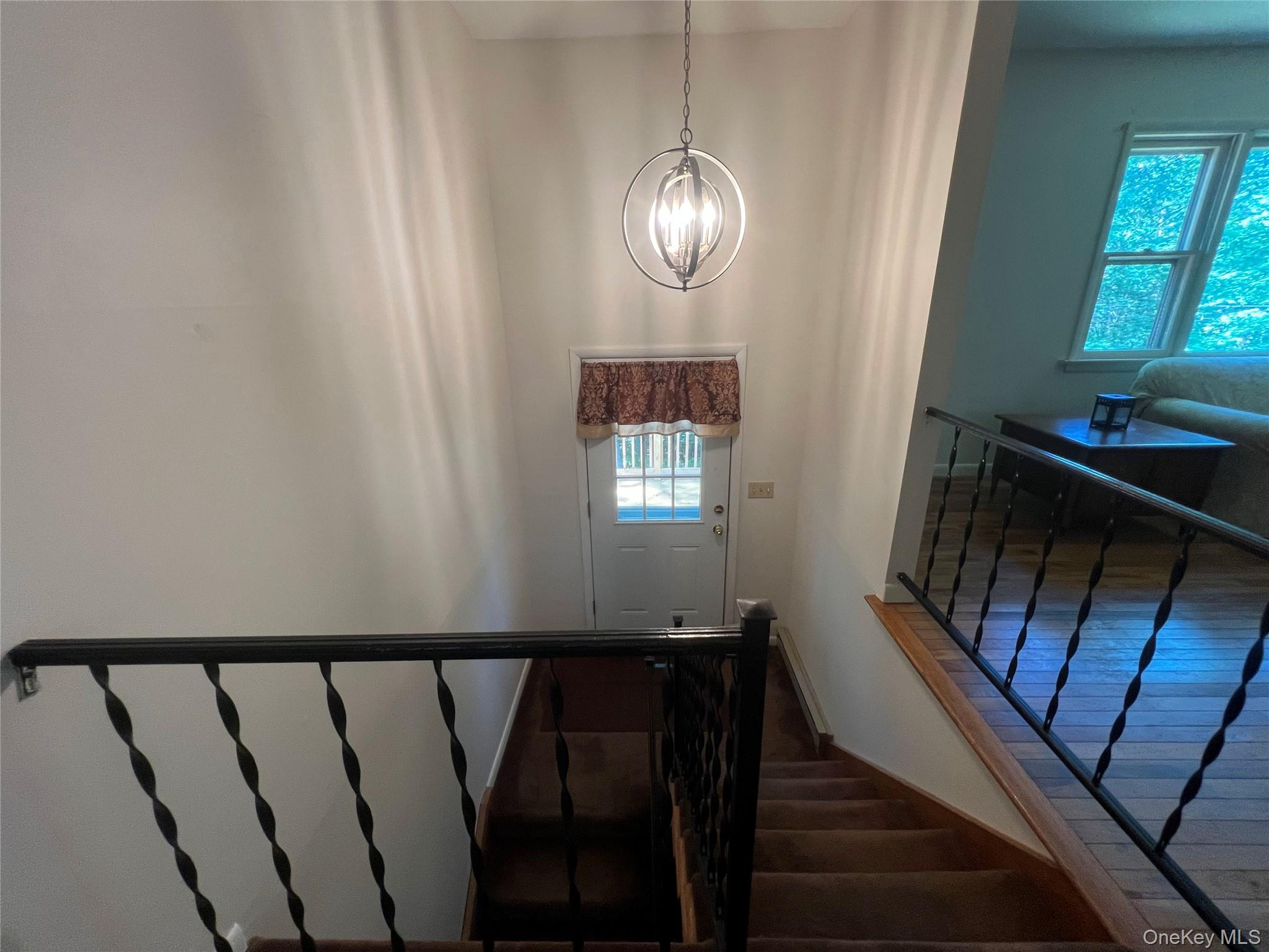 39 Hilltop Lane, Narrowsburg, NY 12764