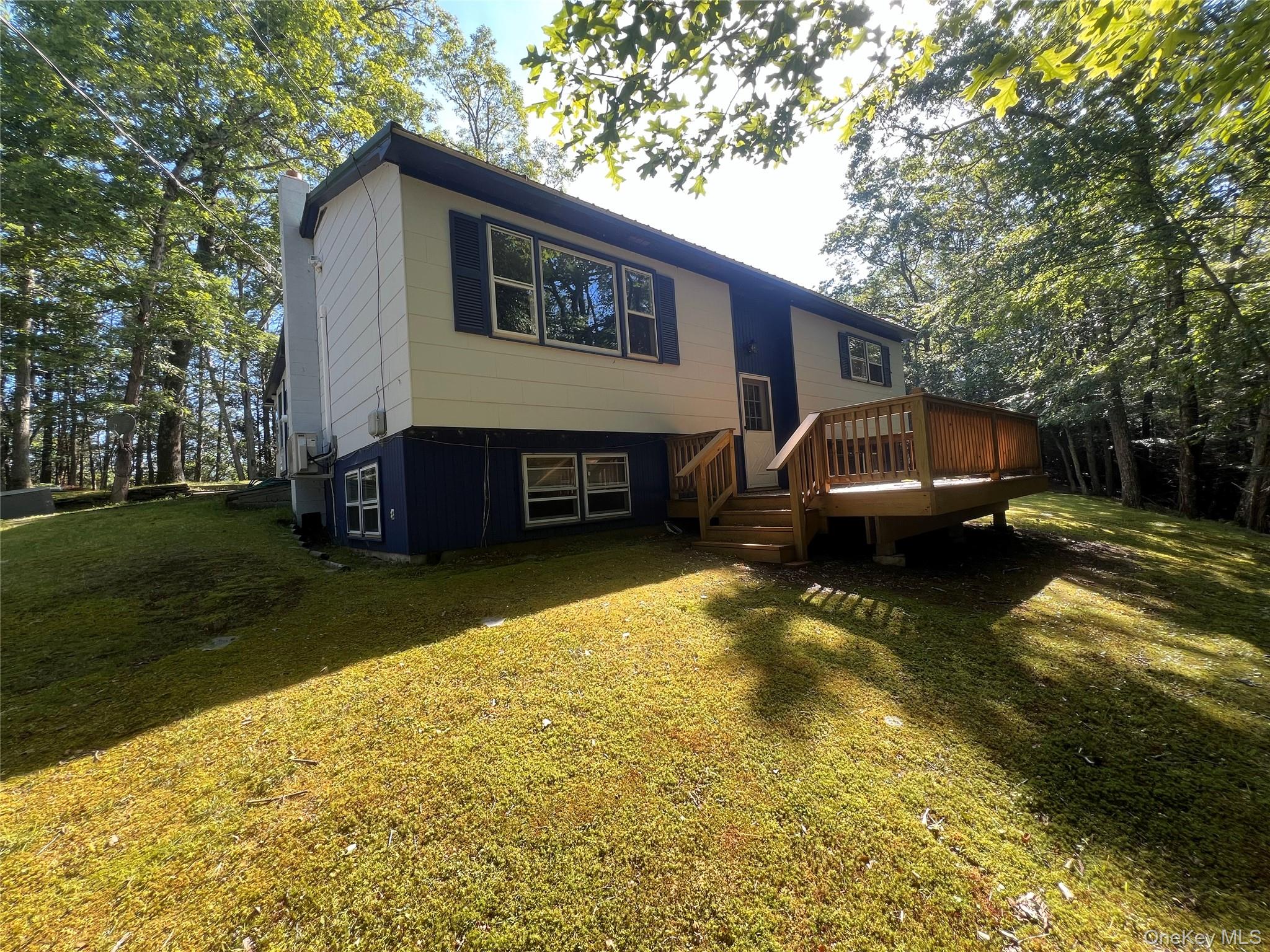 39 Hilltop Lane, Narrowsburg, NY 12764