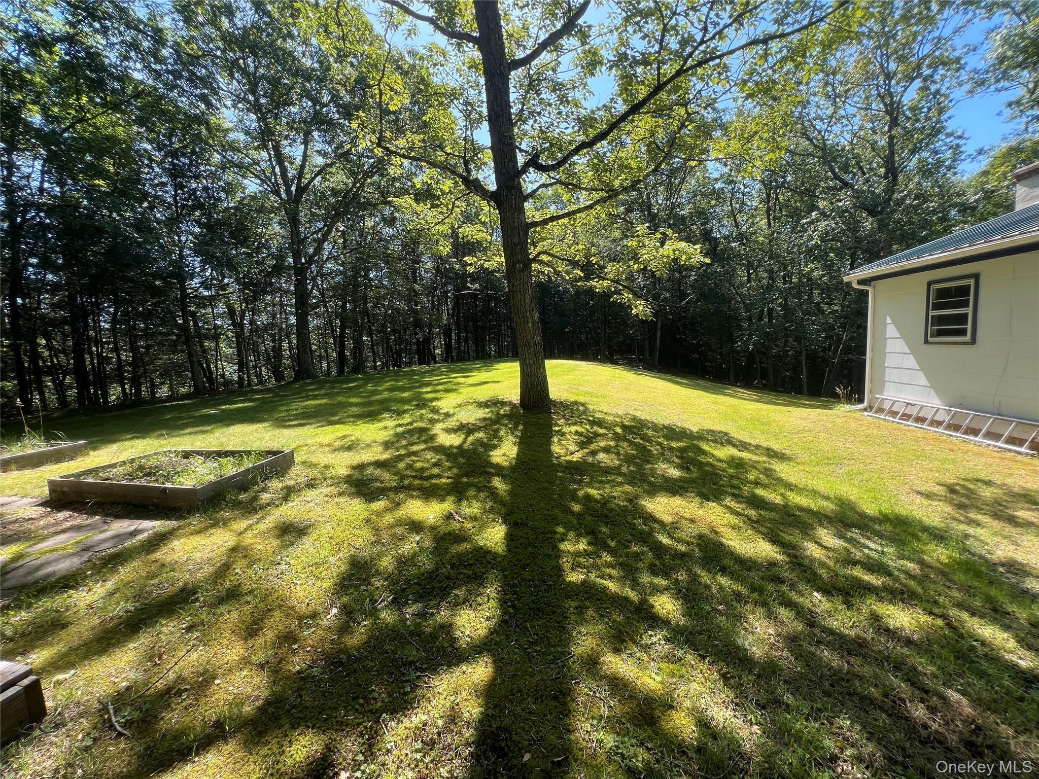 39 Hilltop Lane, Narrowsburg, NY 12764