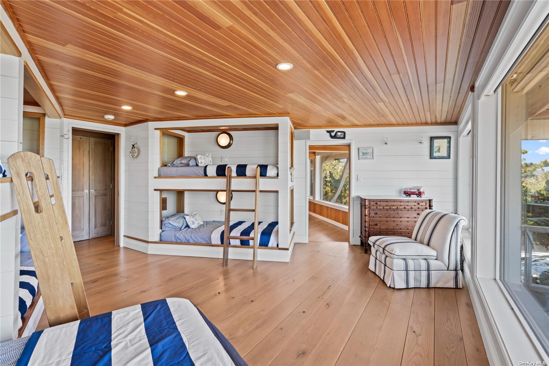 174 Dune Road, Quogue, NY 11959