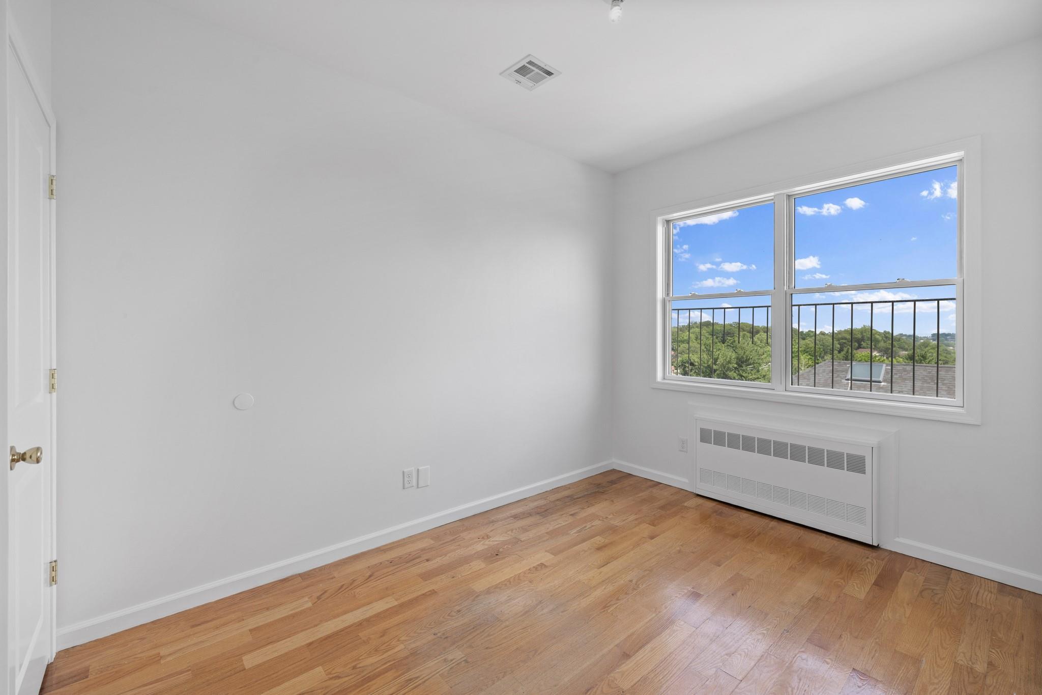 342 Blauvelt Road, Monsey, NY 10952