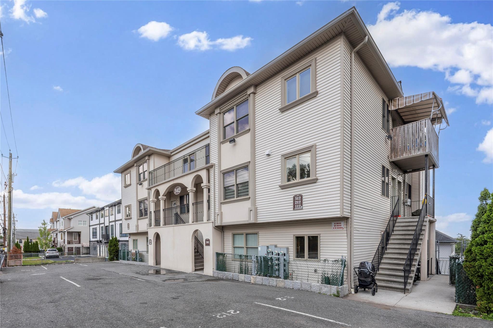 342 Blauvelt Road, Monsey, NY 10952