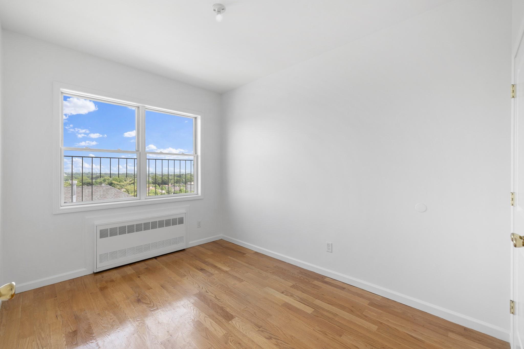 342 Blauvelt Road, Monsey, NY 10952