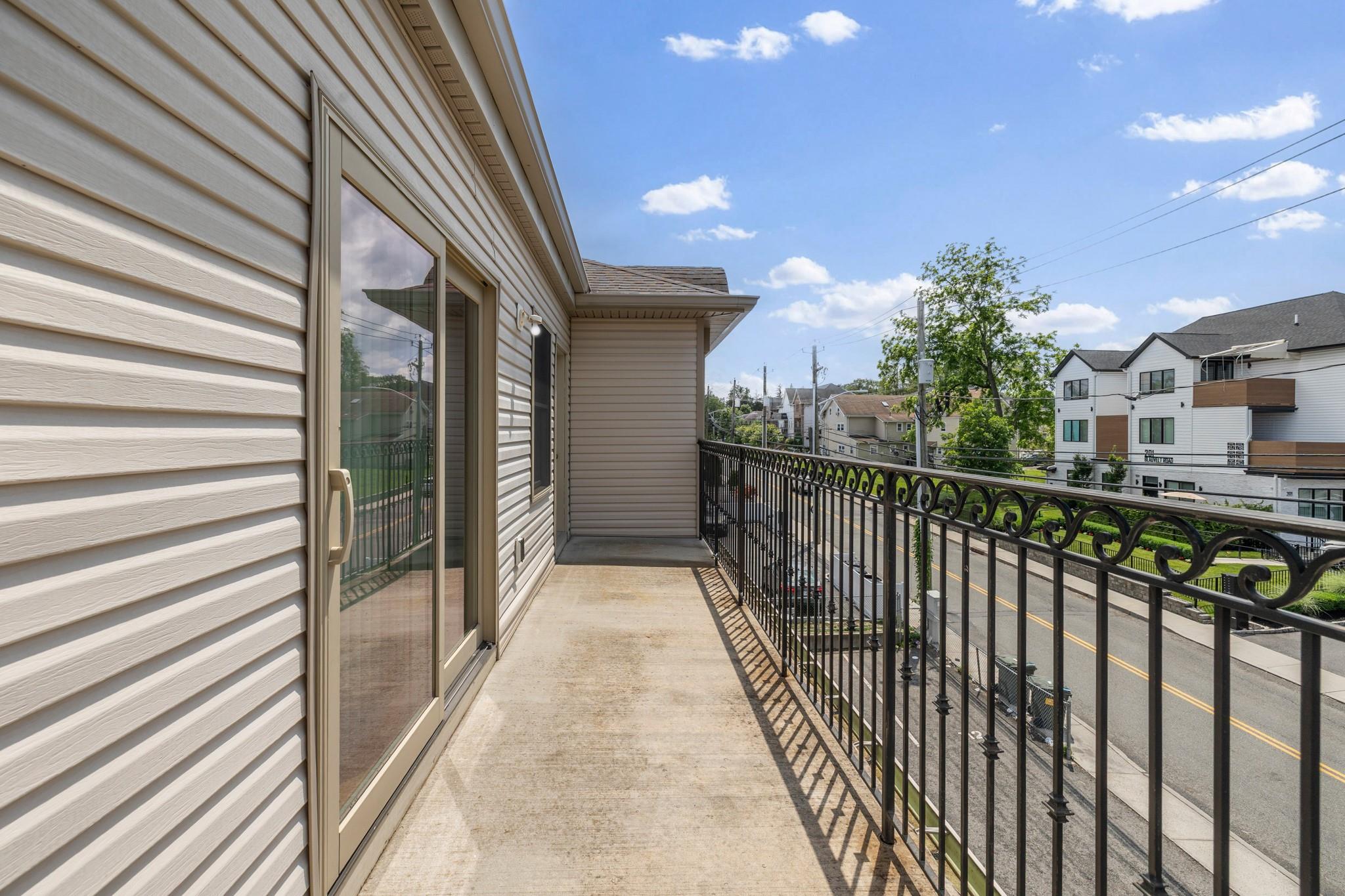 342 Blauvelt Road, Monsey, NY 10952