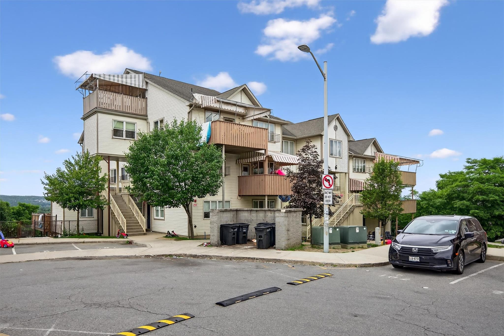 6 Hamburg Way # 2, Monroe, NY 10950