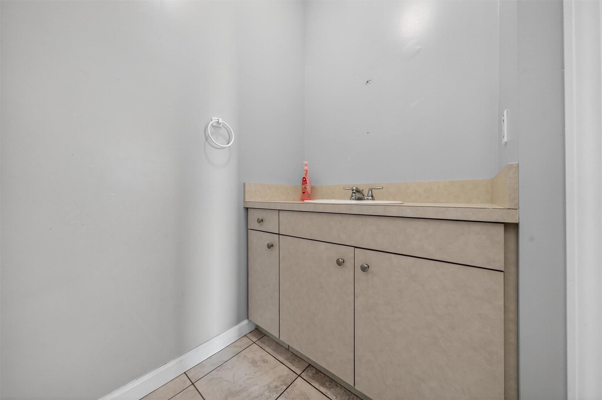 6 Hamburg Way # 2, Monroe, NY 10950