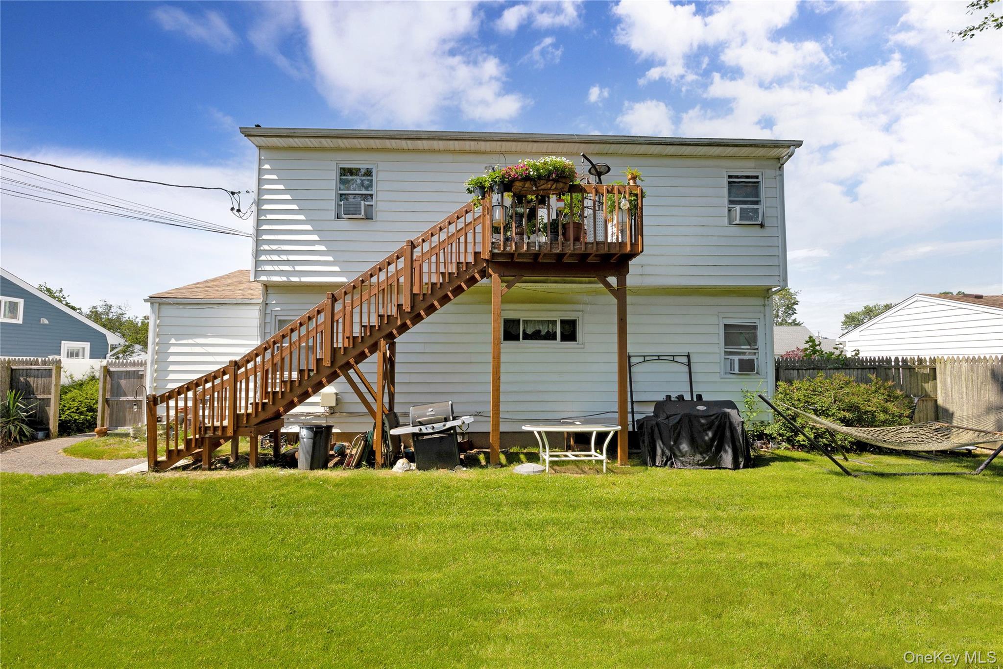 114 Washington Street, Farmingdale, NY 11735