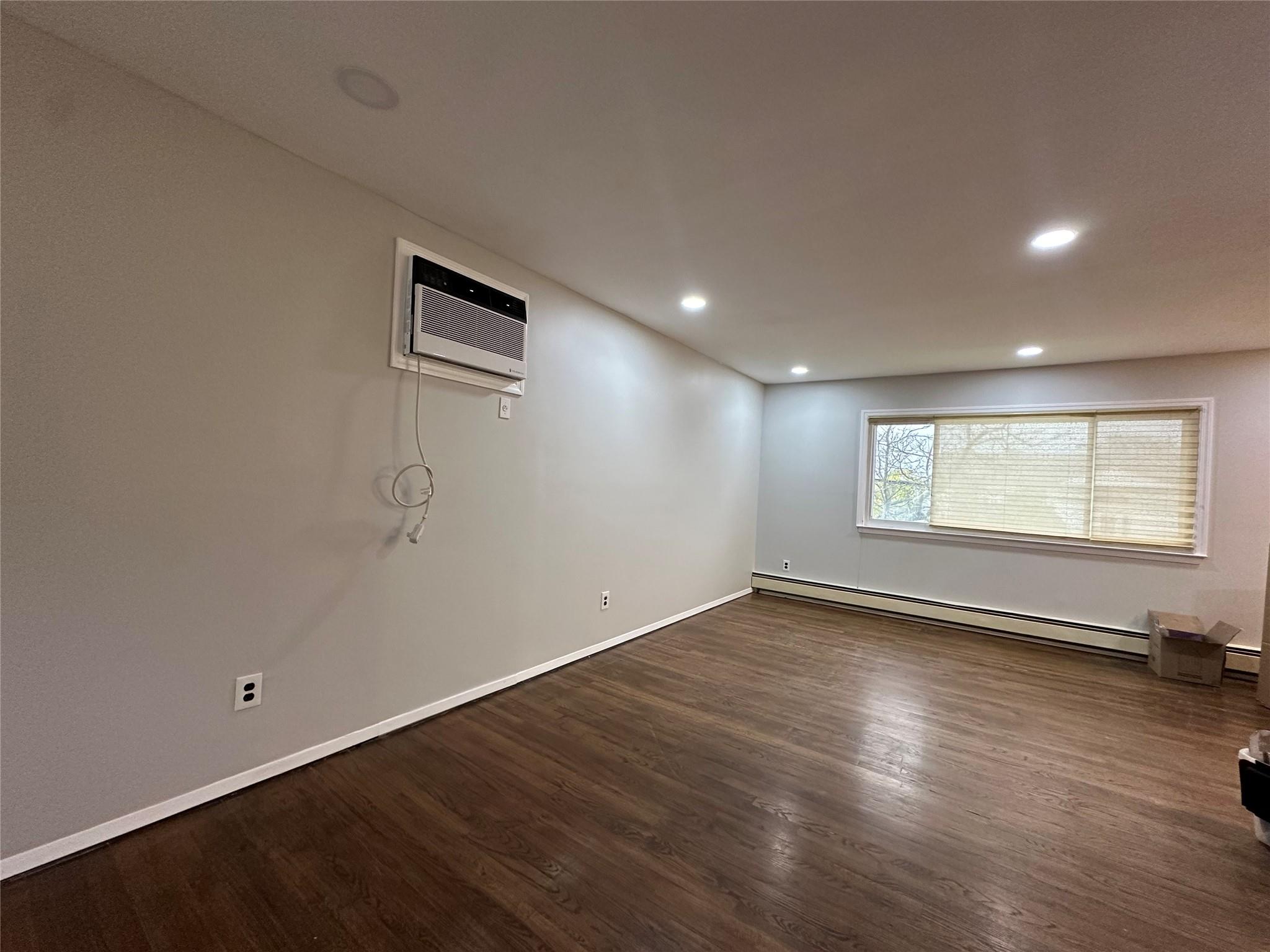 3666 Illona Lane, Oceanside, NY 11572