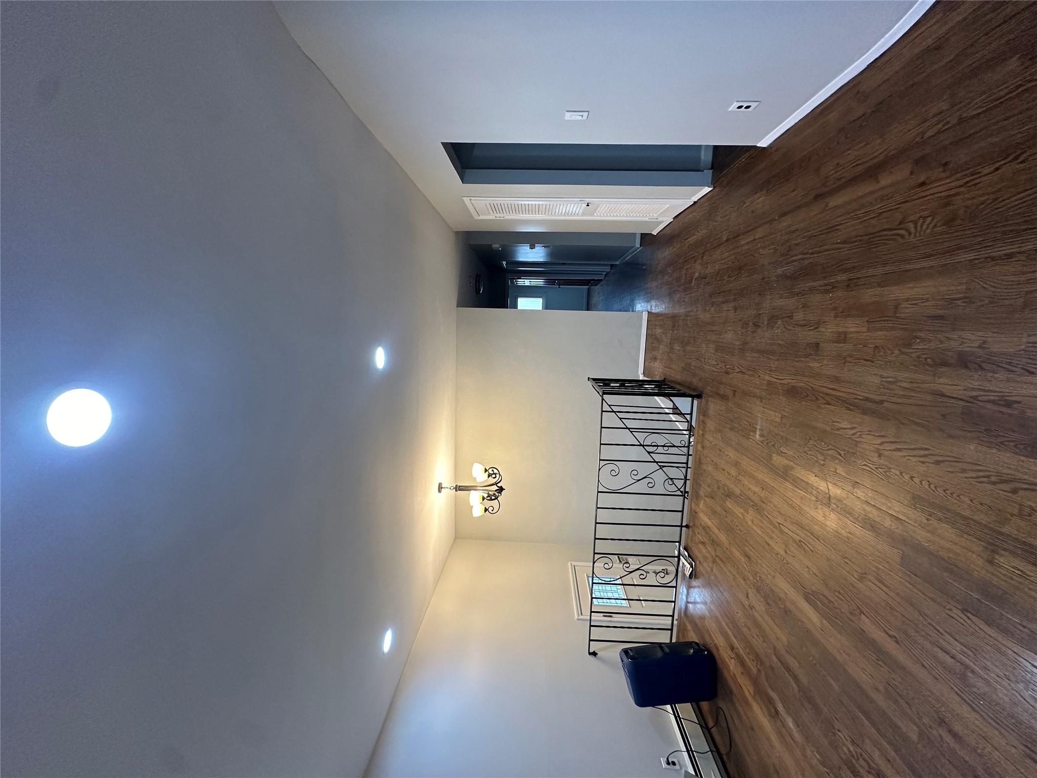 3666 Illona Lane, Oceanside, NY 11572