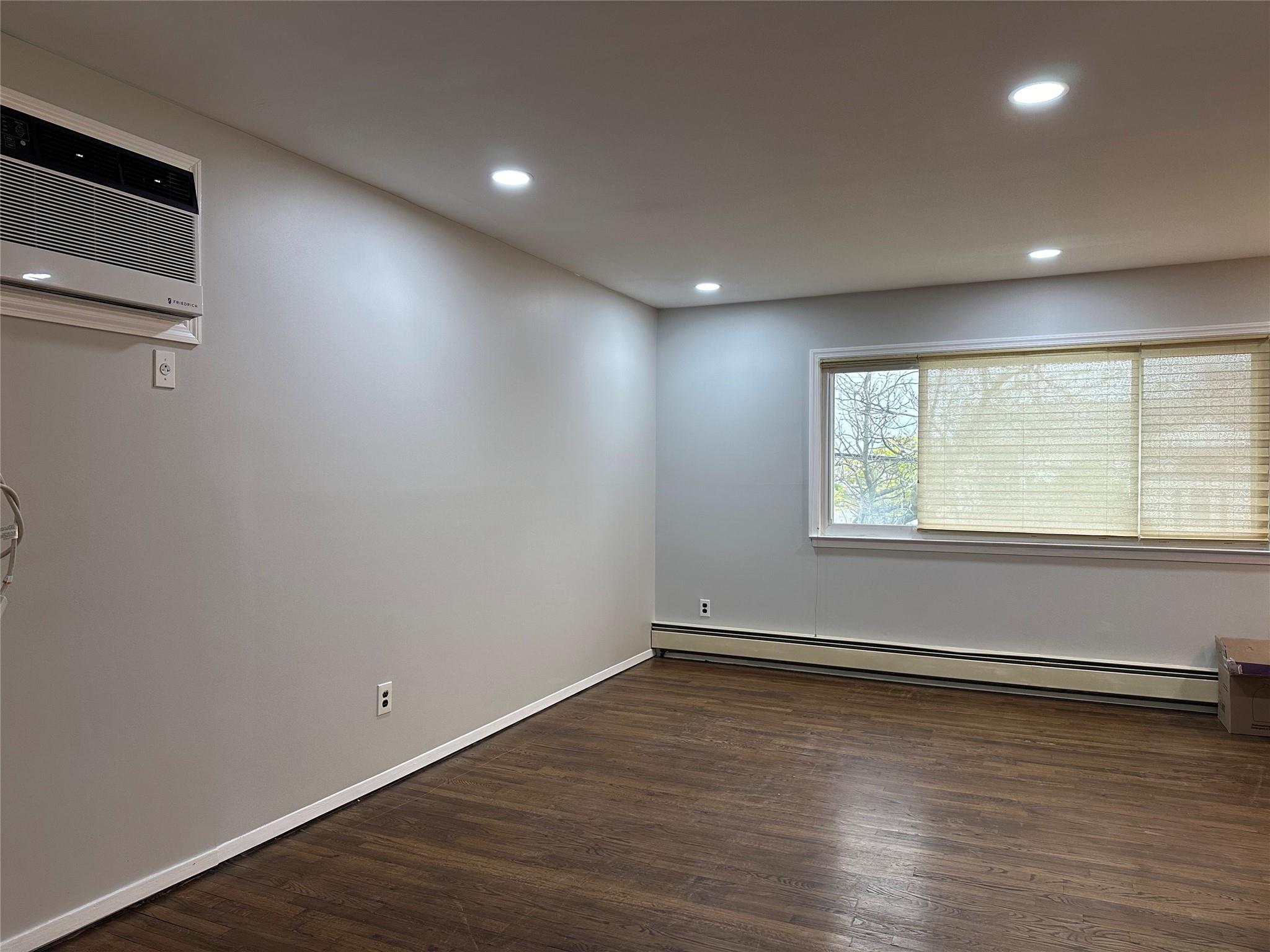 3666 Illona Lane, Oceanside, NY 11572