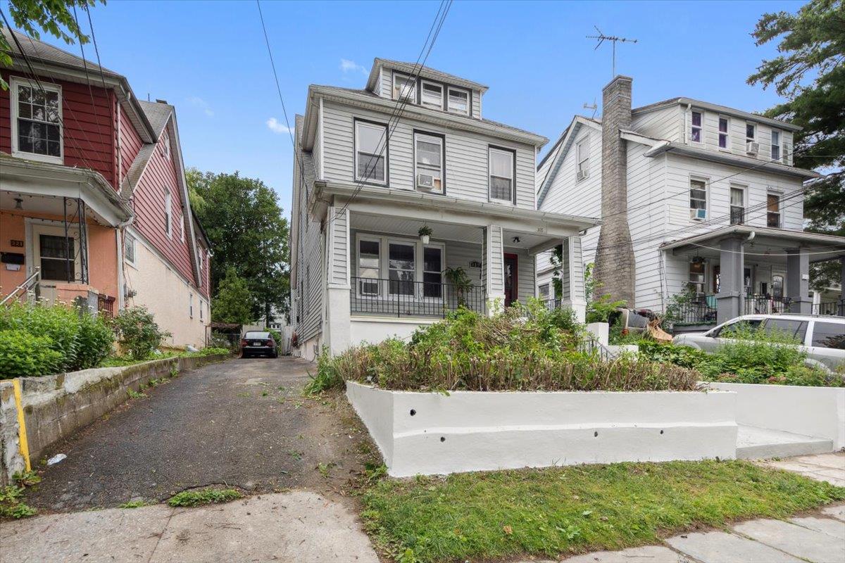 317 Hawthorne Avenue, Yonkers, NY 10705