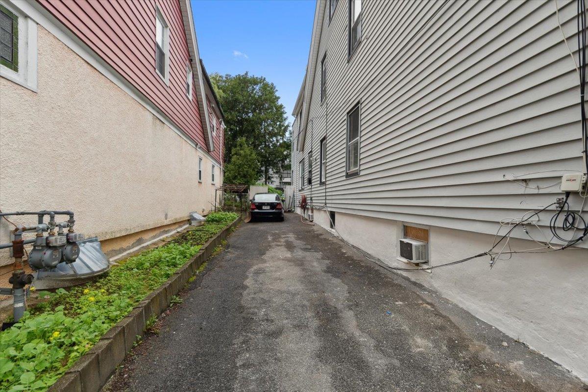 317 Hawthorne Avenue, Yonkers, NY 10705