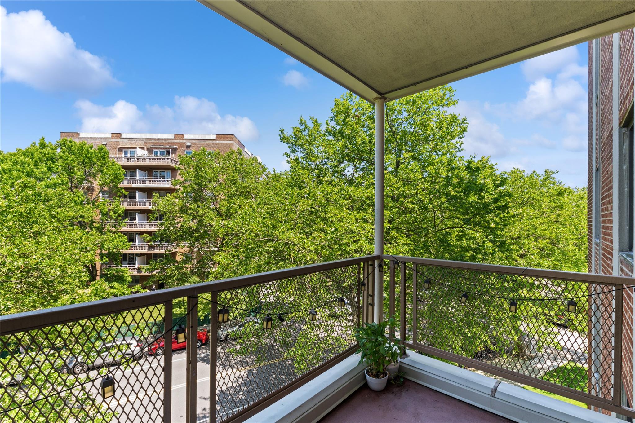 84-10 153rd Avenue # 3K, Howard Beach, NY 11414