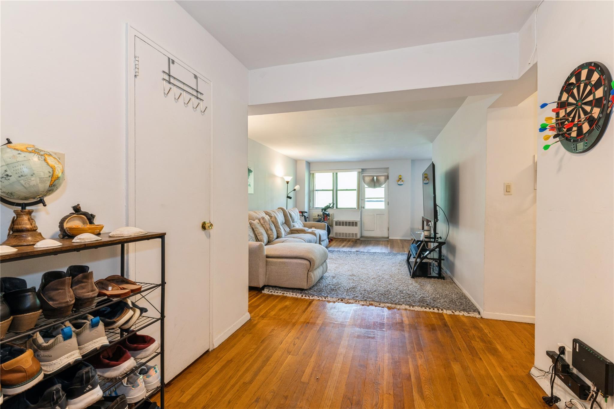 84-10 153rd Avenue # 3K, Howard Beach, NY 11414