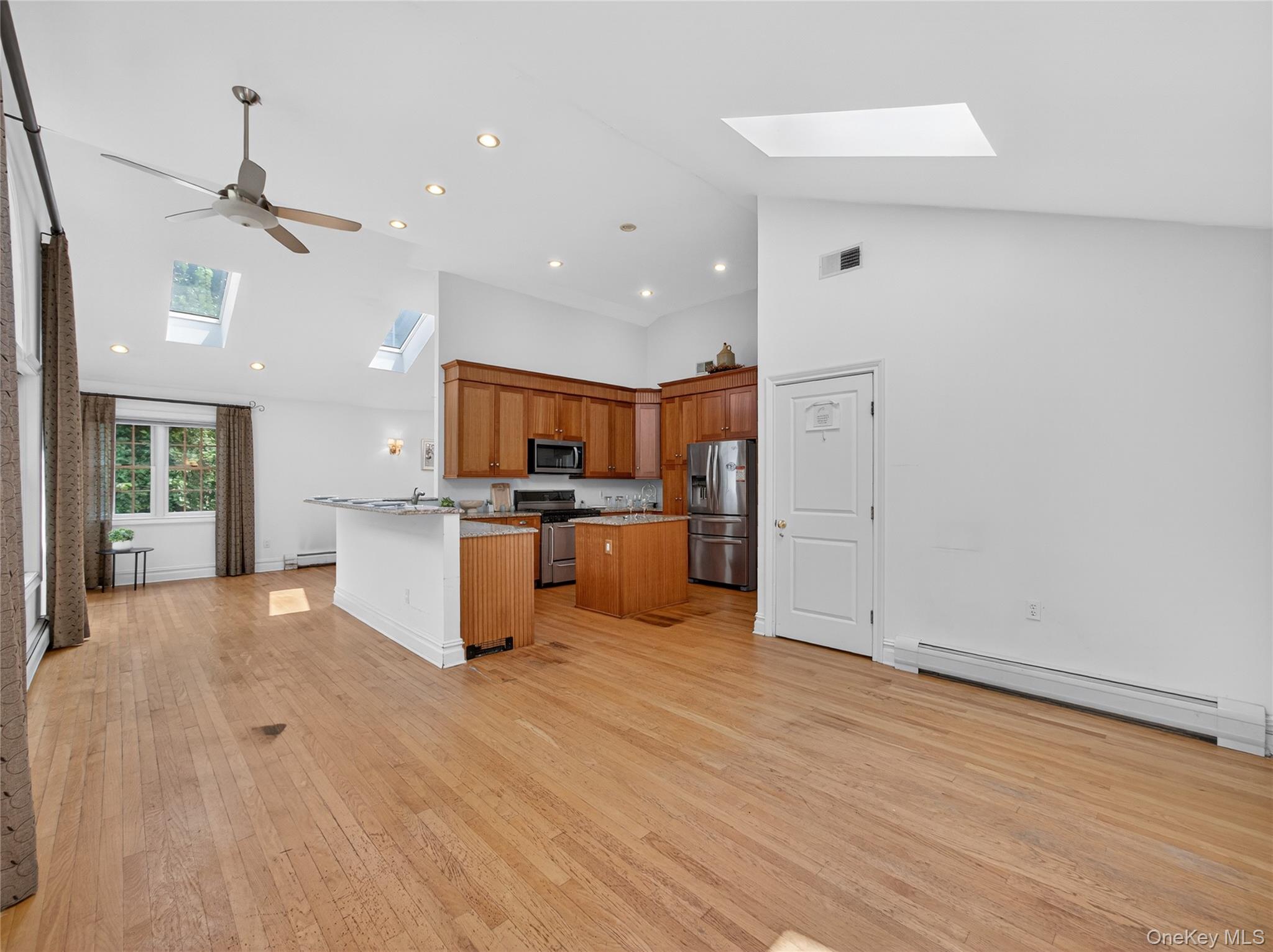 516 Oak Tree Road, Palisades, NY 10964