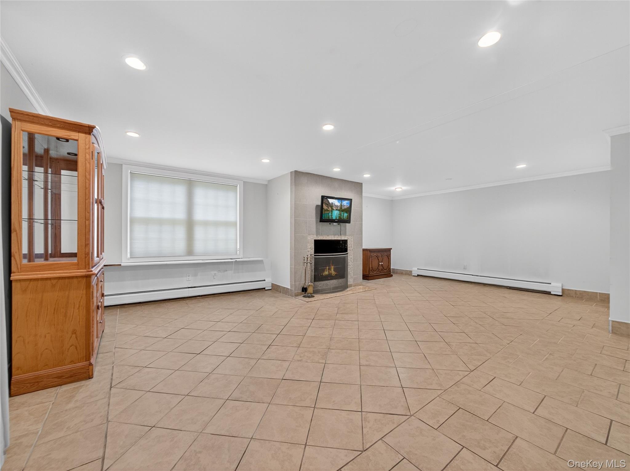 516 Oak Tree Road, Palisades, NY 10964