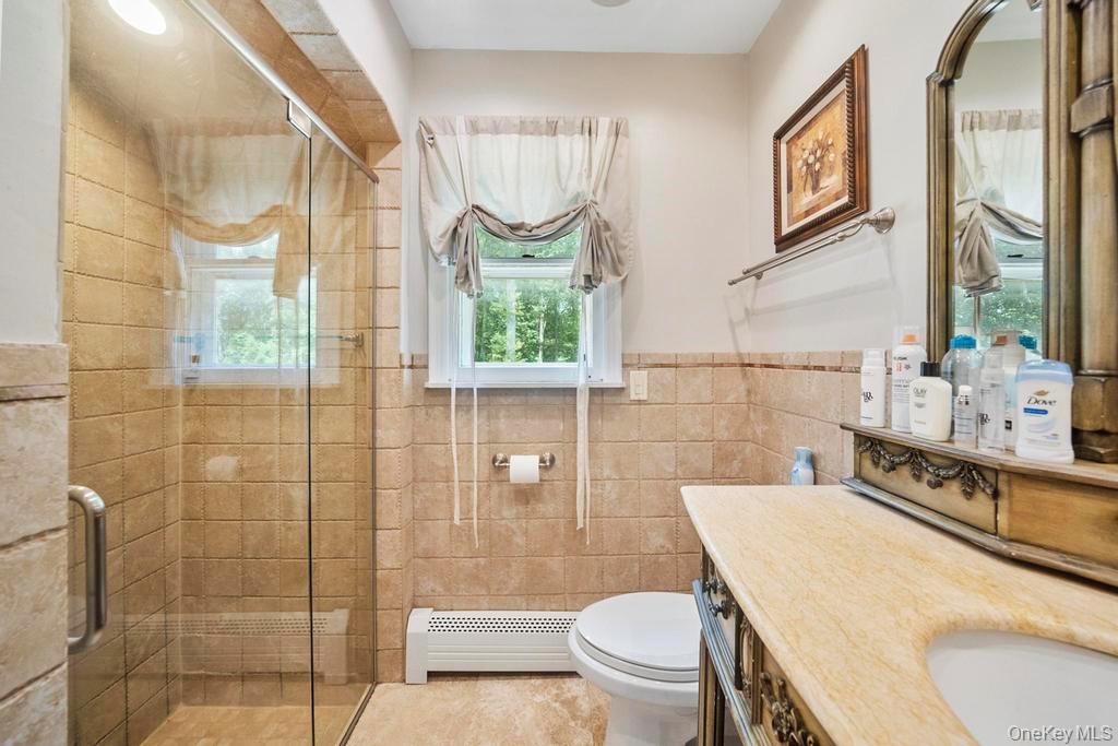 15 Stillwood Road, Brookhaven, NY 11719